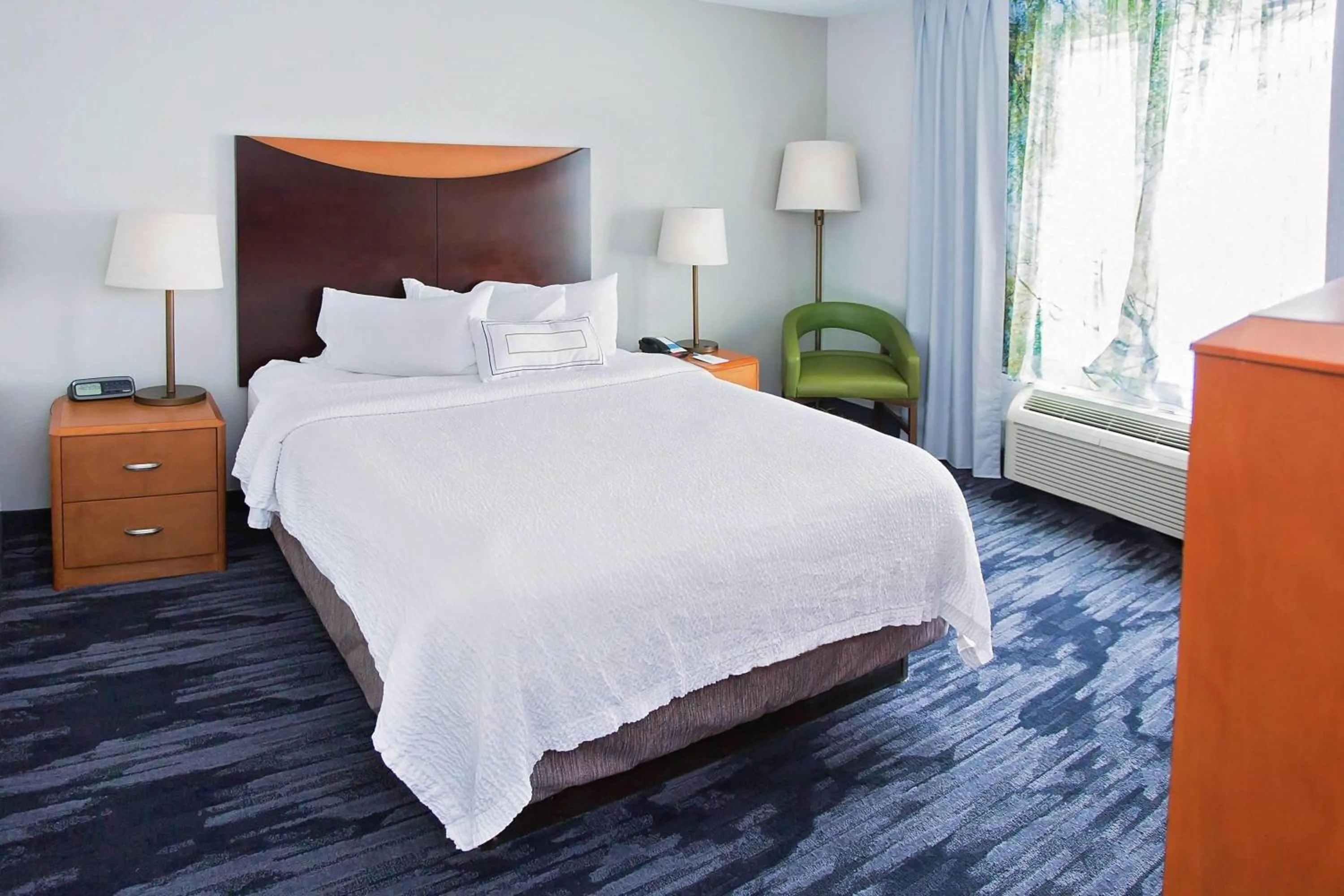 Queen Room - Non-Smoking in AmericInn by Wyndham Hays