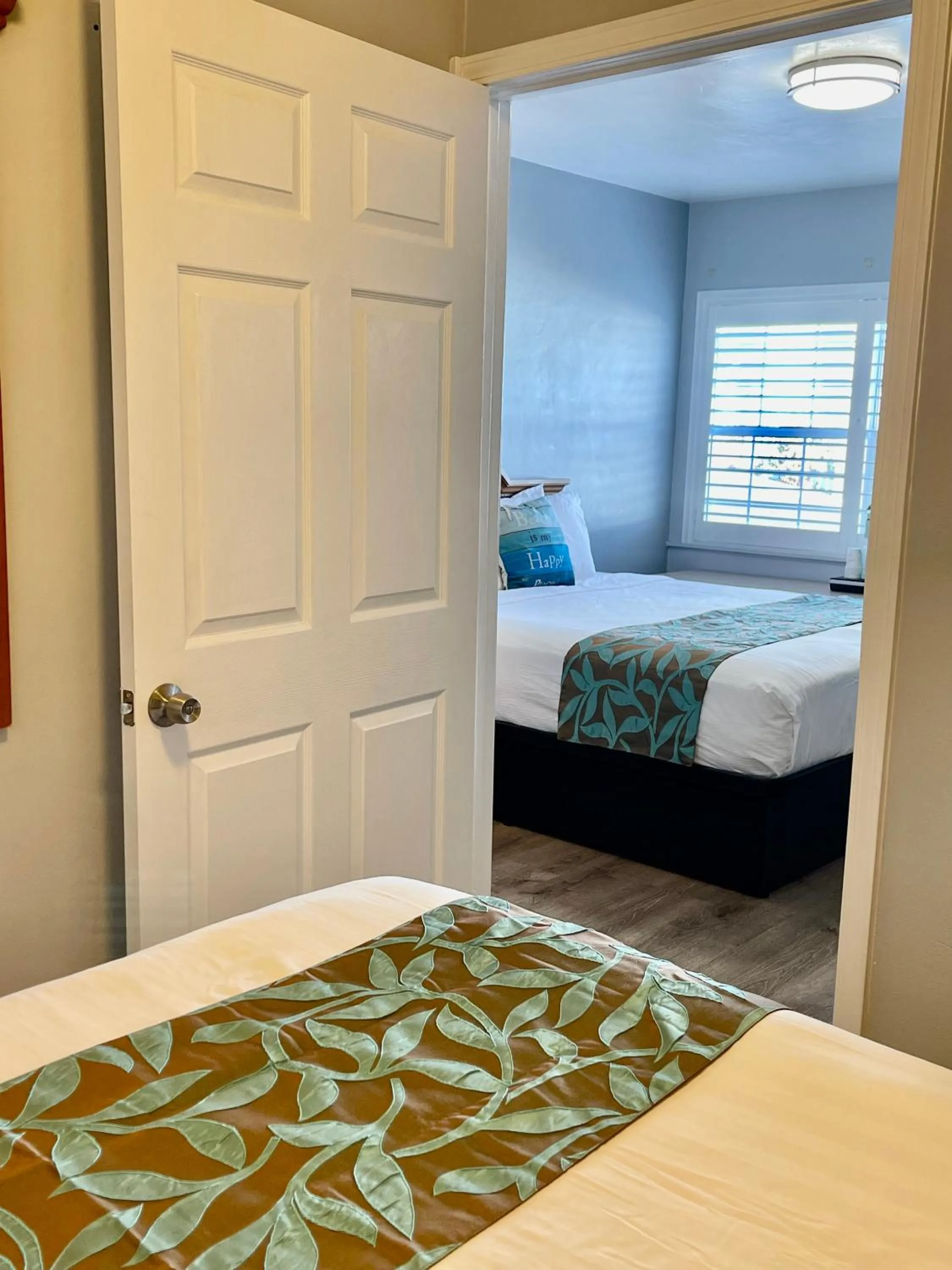 Family Room in The Palomar Inn