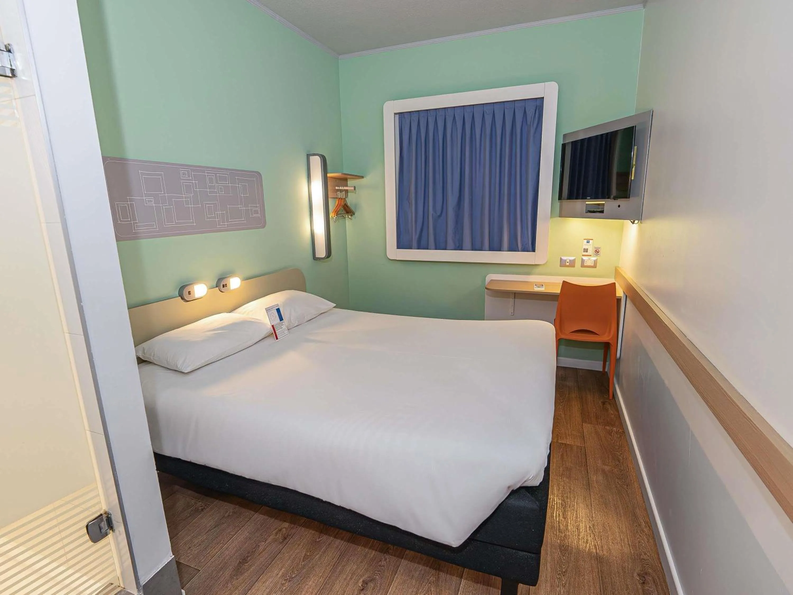 Standard Double Room in ibis budget Iquique