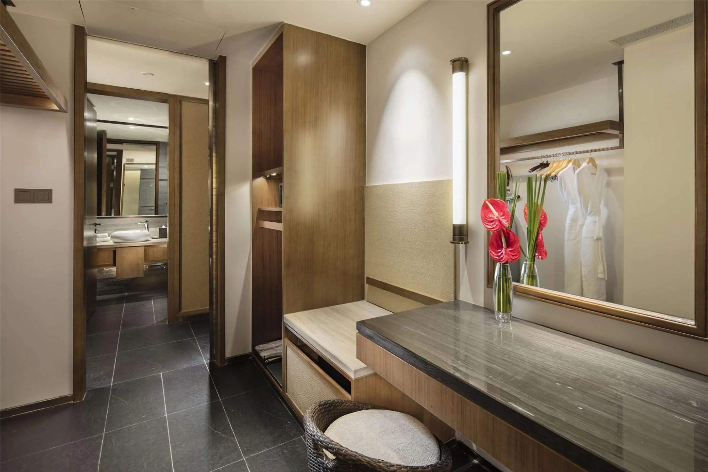 One-Bedroom King Suite in Hilton Huizhou Longmen Resort