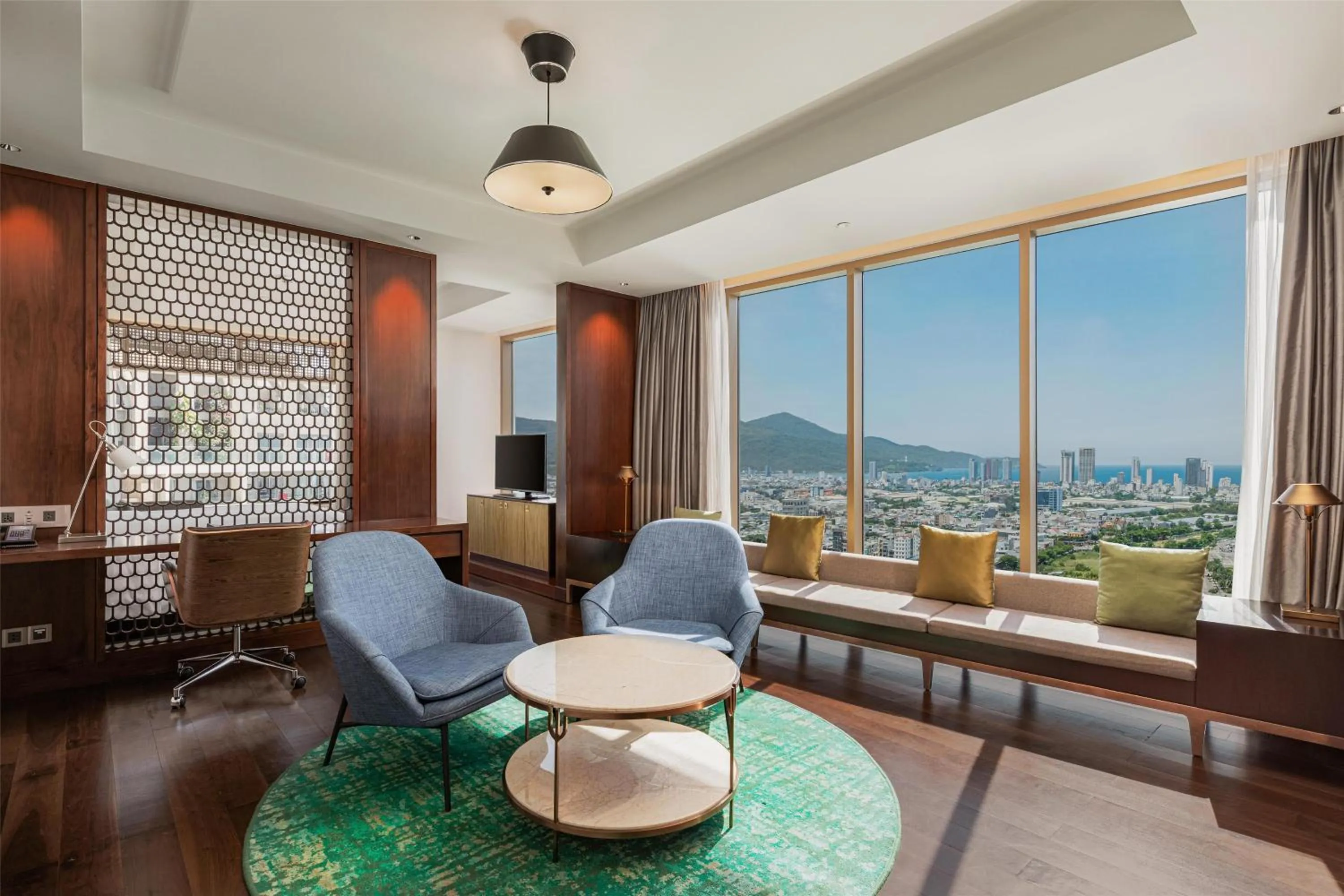 King Premier Room  in Hilton Da Nang