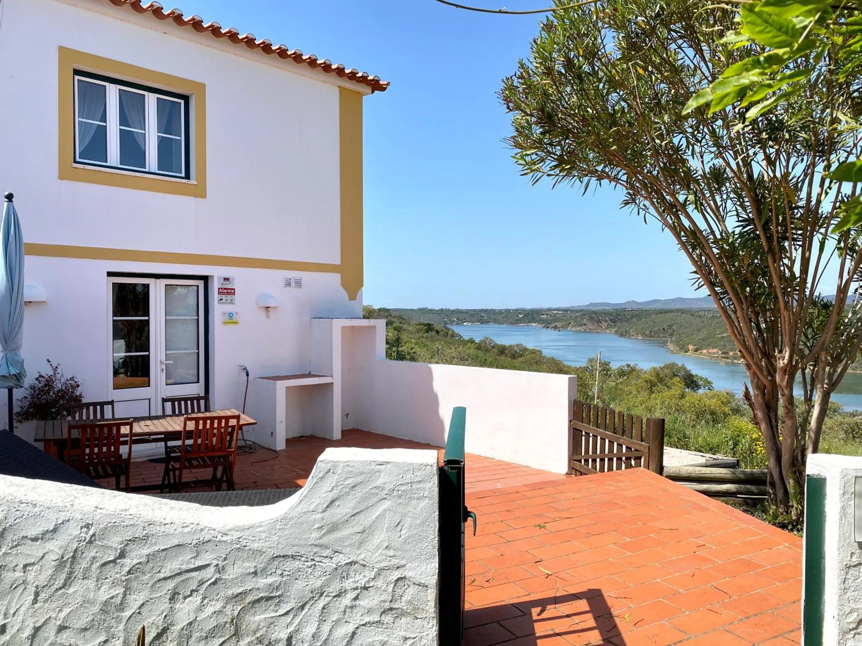 One-Bedroom Villa with Terrace in Monte Do Zambujeiro