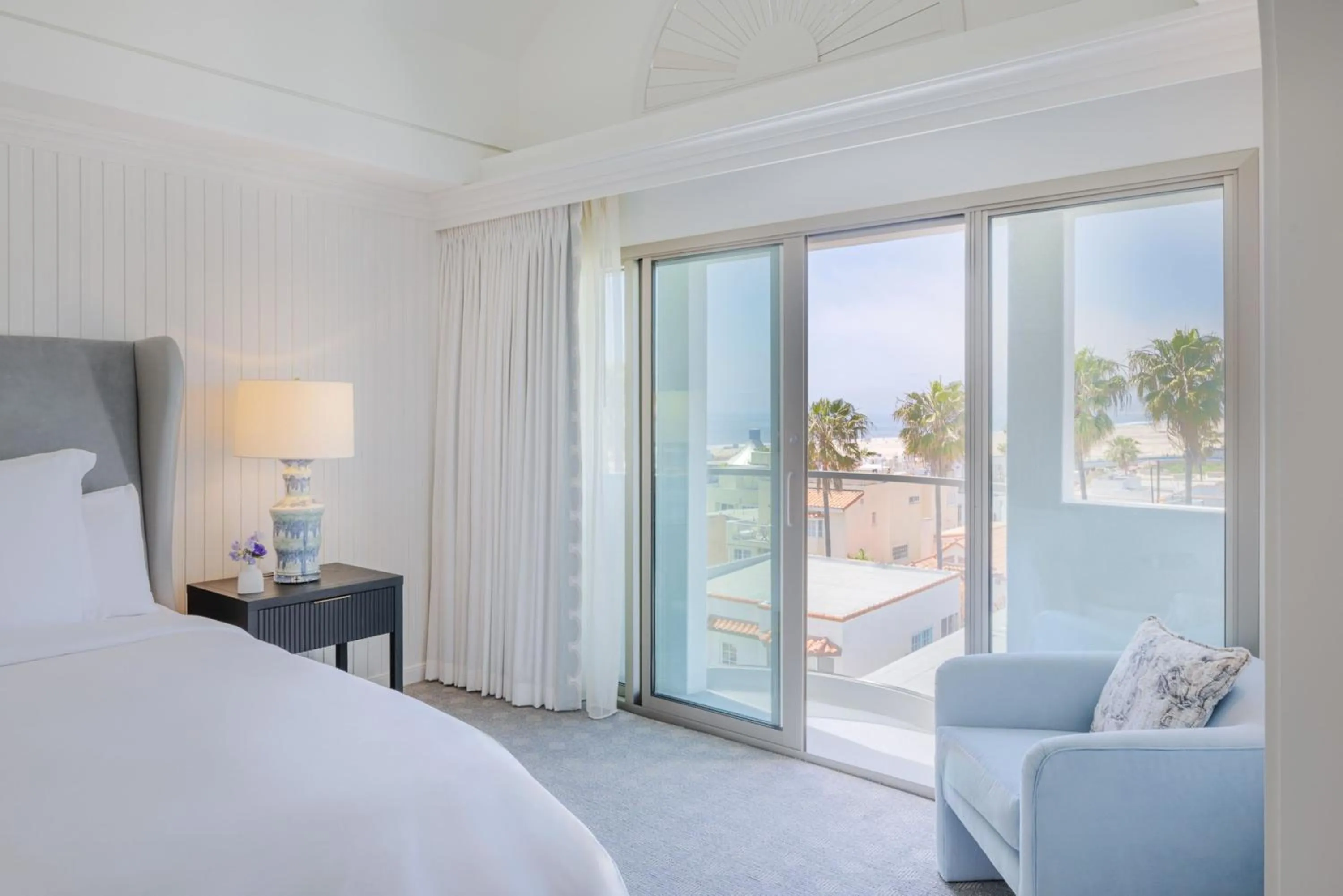 The 720 King Room with Ocean View in Regent Santa Monica Beach