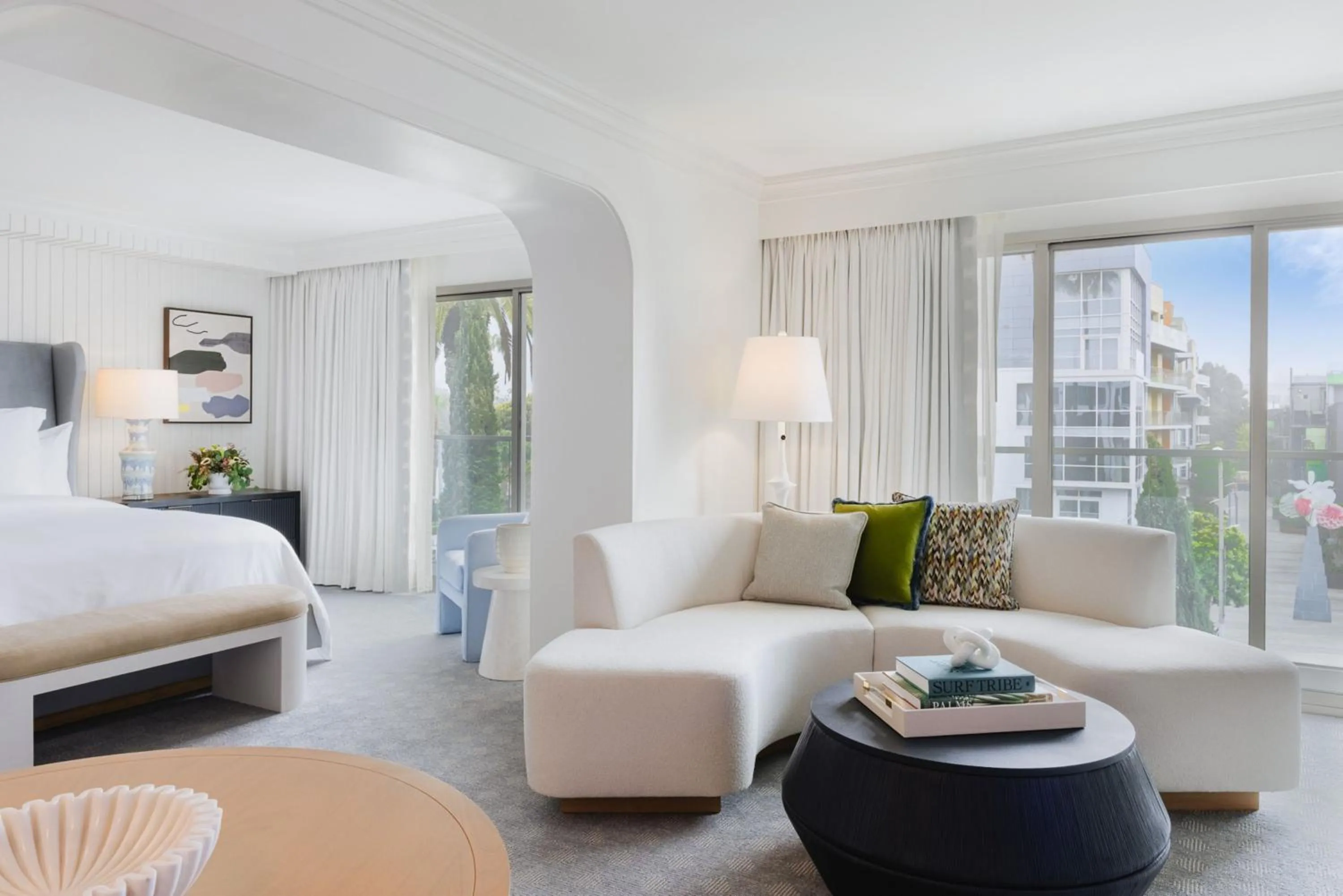 The 720 City View Queen Room in Regent Santa Monica Beach