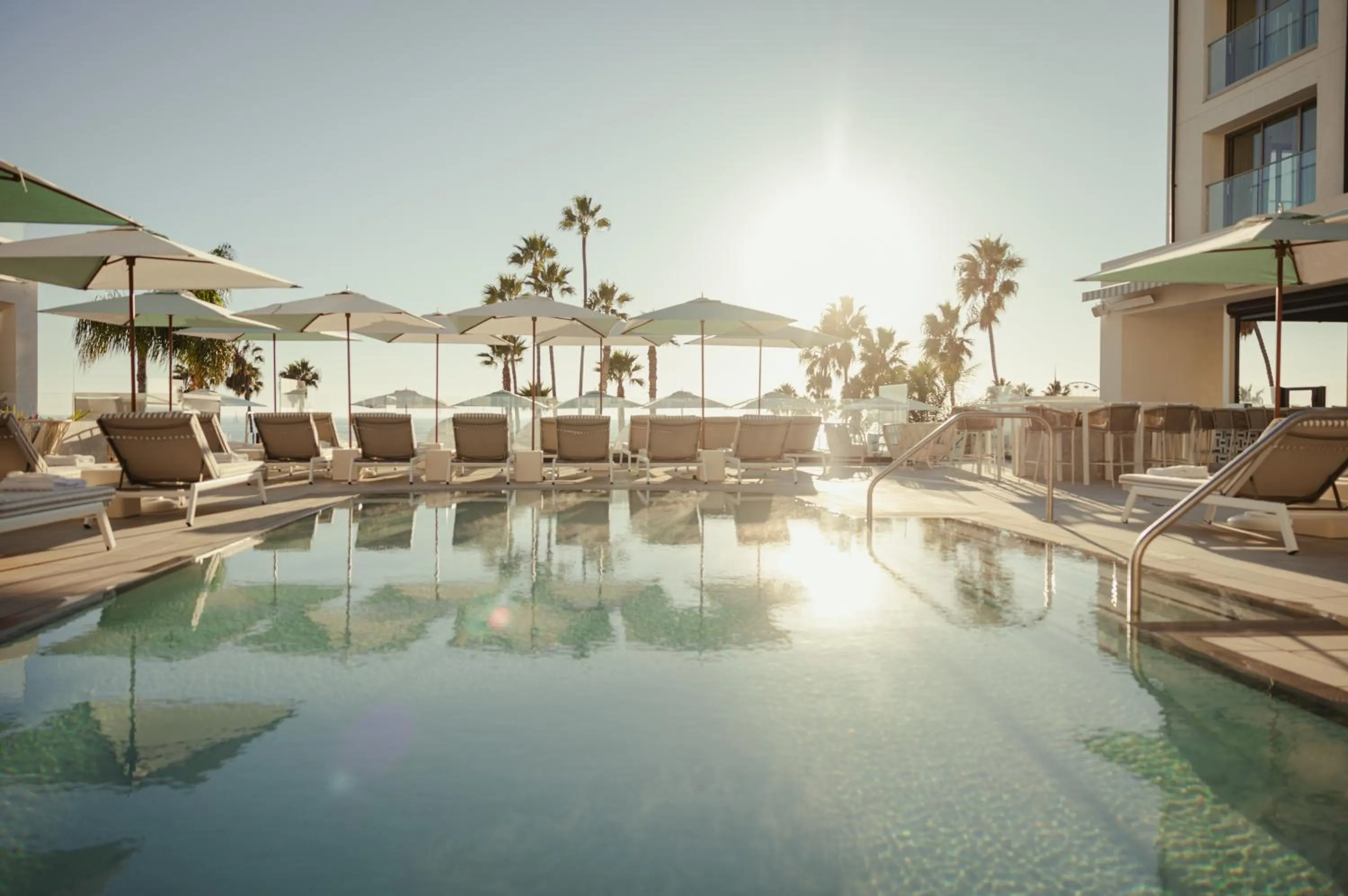 The 720 Queen Room with Pool View  in Regent Santa Monica Beach