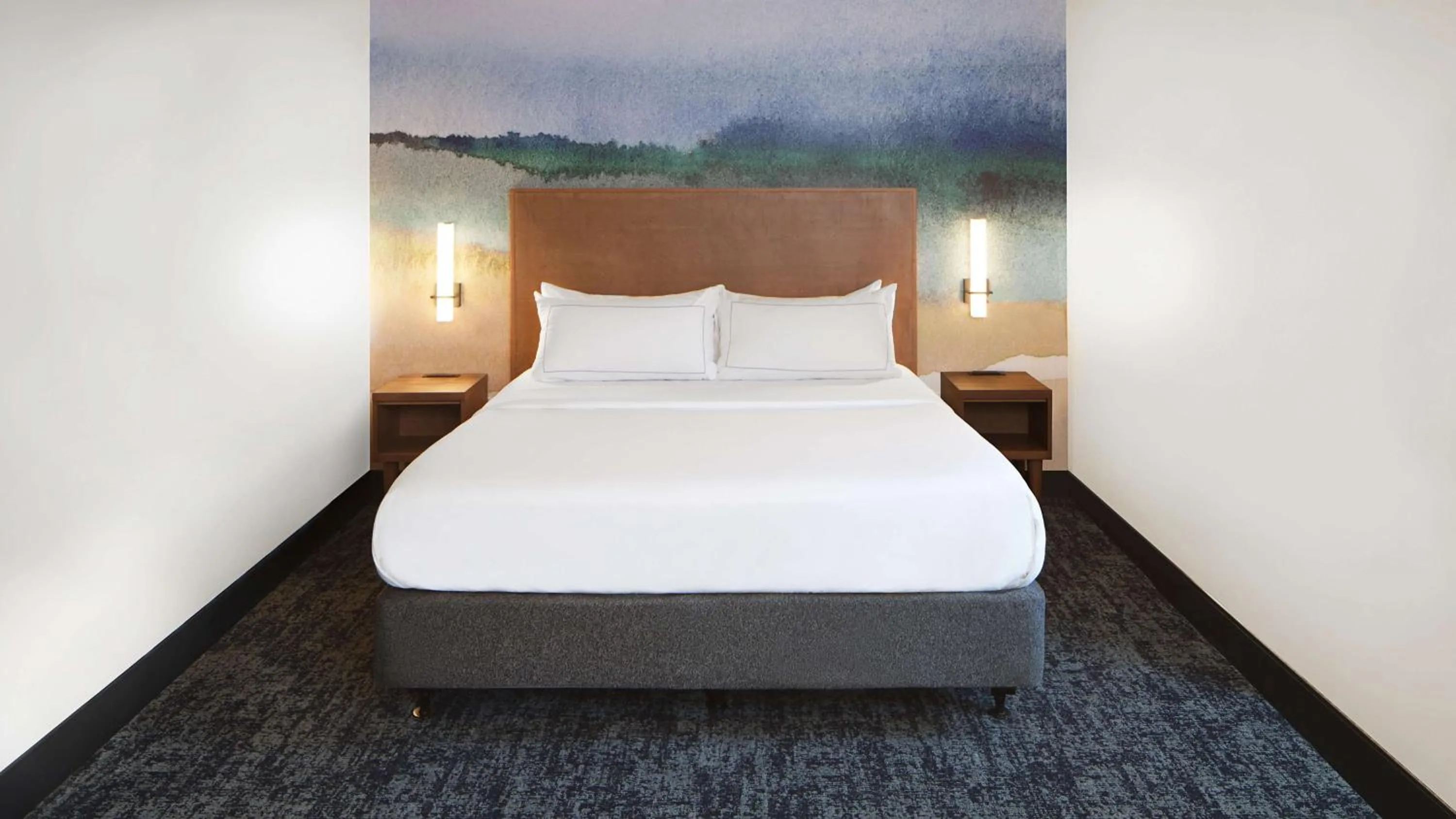 King Studio Suite in River's Edge Hotel Portland, Tapestry Collection by Hilton