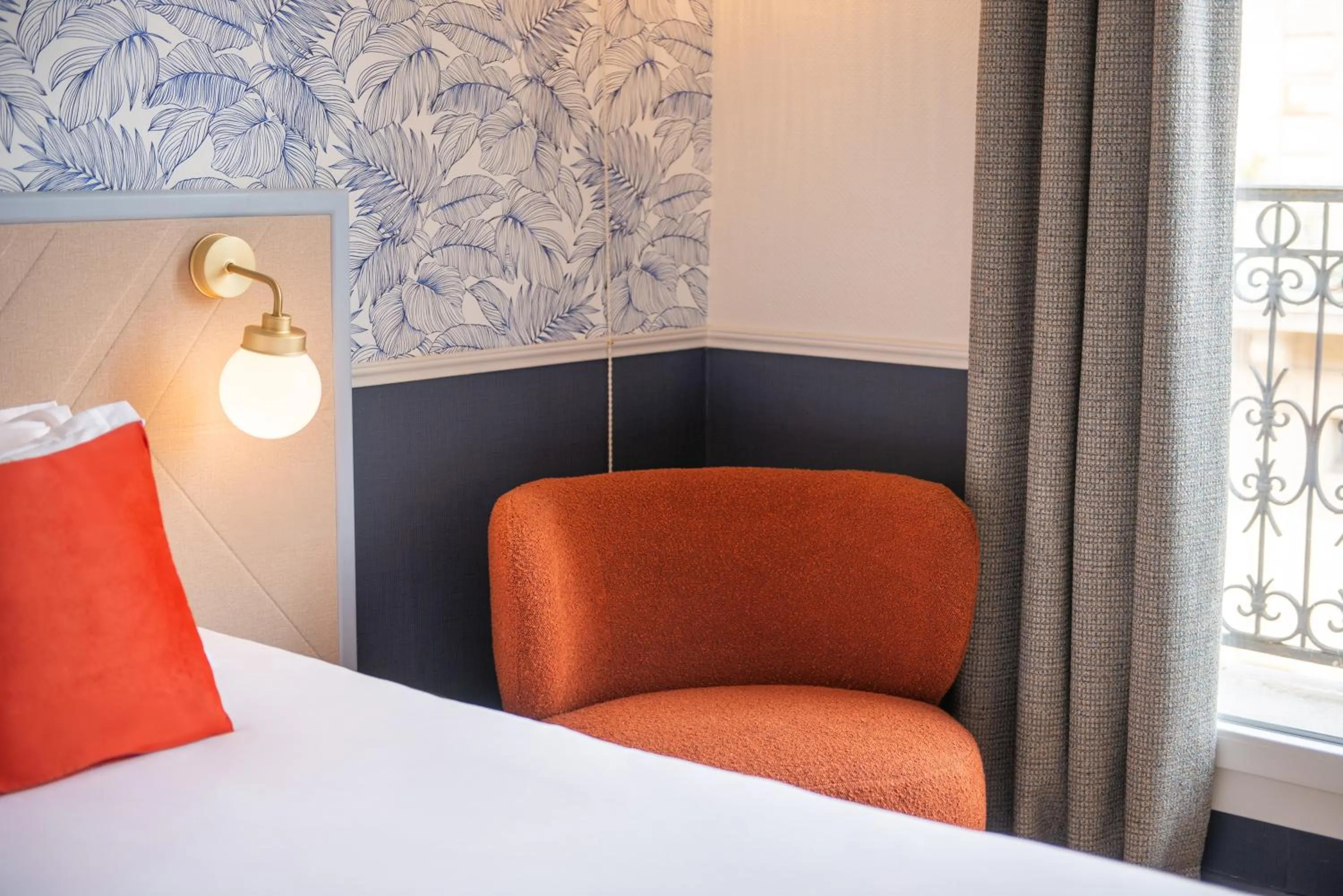 Superior Double Room in Hôtel Coypel by Magna Arbor