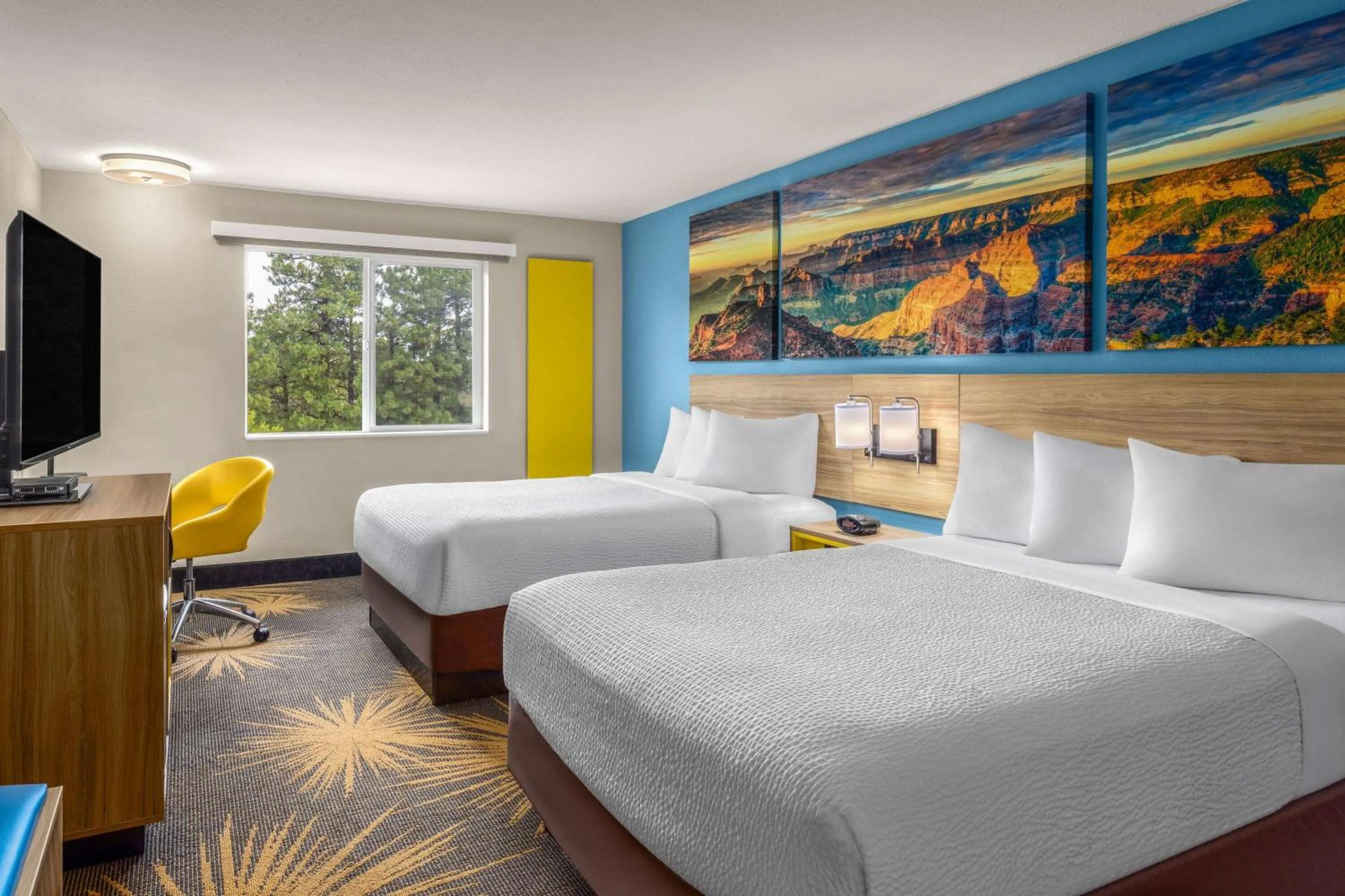 Queen Room with Two Queen Beds - Non-Smoking in Days Inn by Wyndham Williams