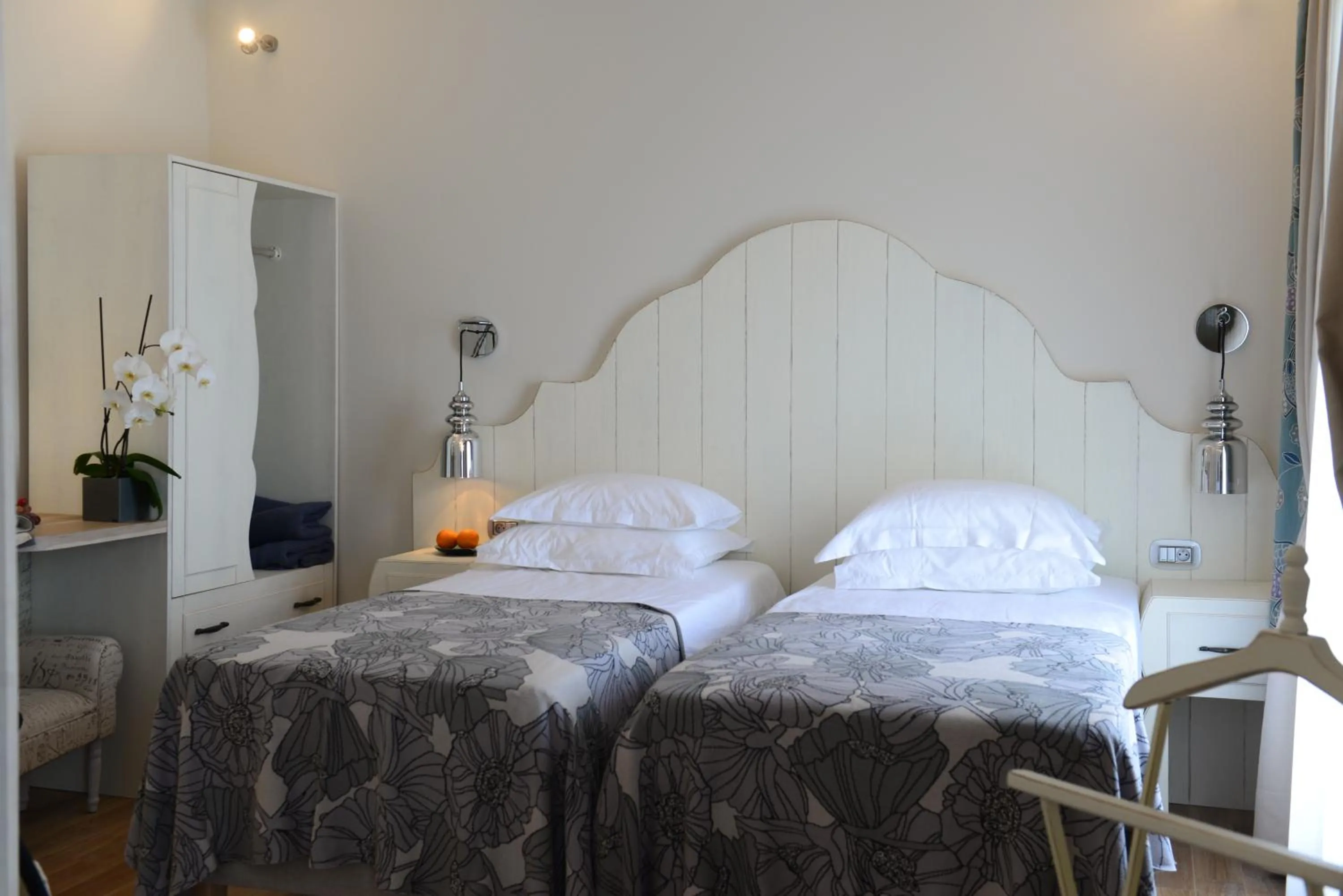 Double or Twin Room with Terrace in Hôtel Eze Hermitage