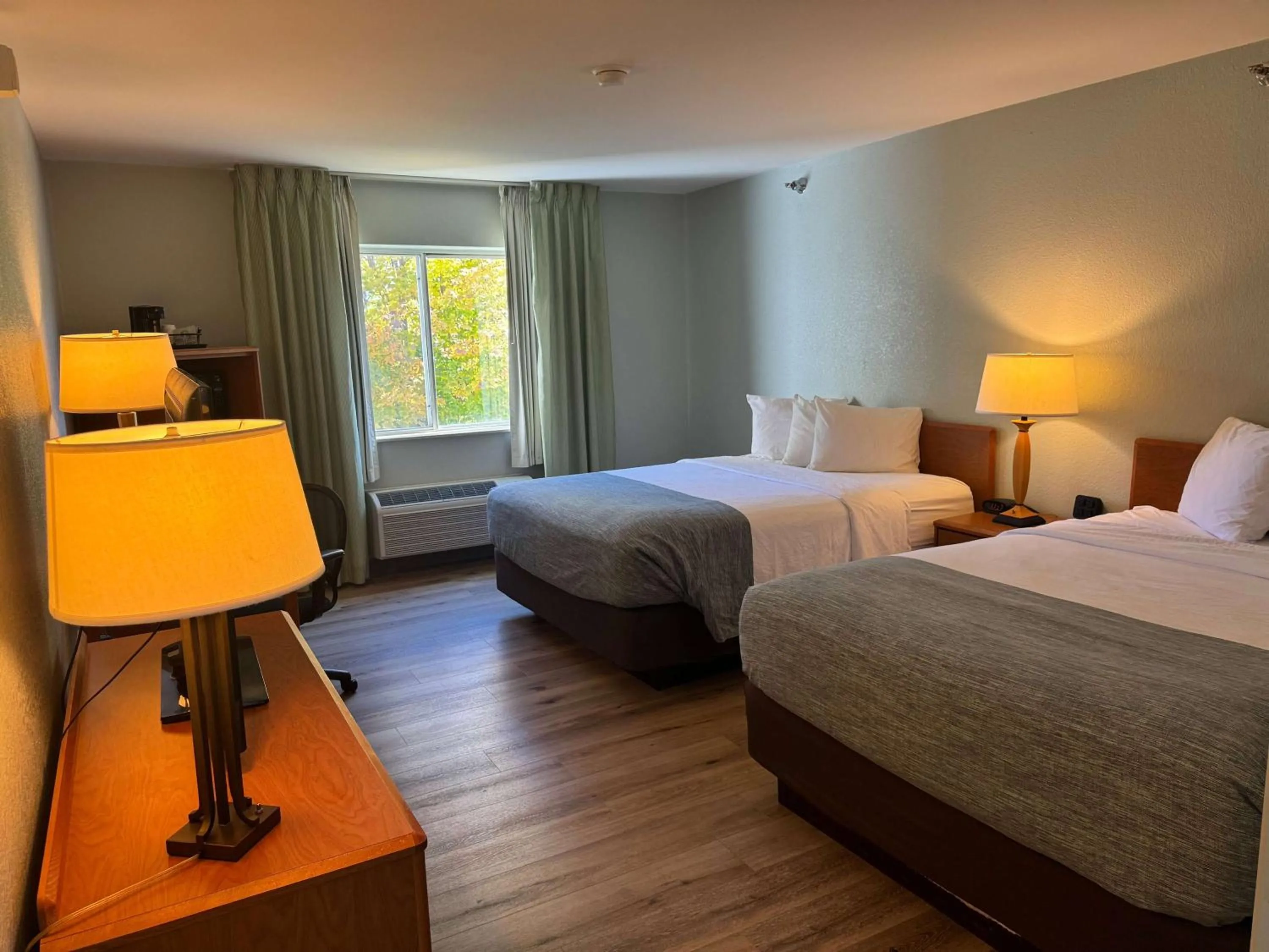 Queen Room with Two Queen Beds - Non-Smoking in Wingate by Wyndham Sioux City