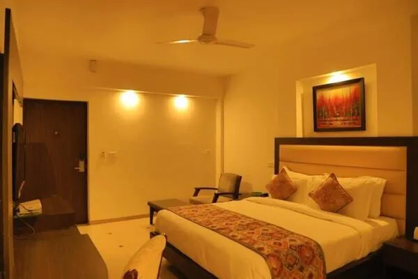 Studio Room without window in Hotel Natraj Rishikesh