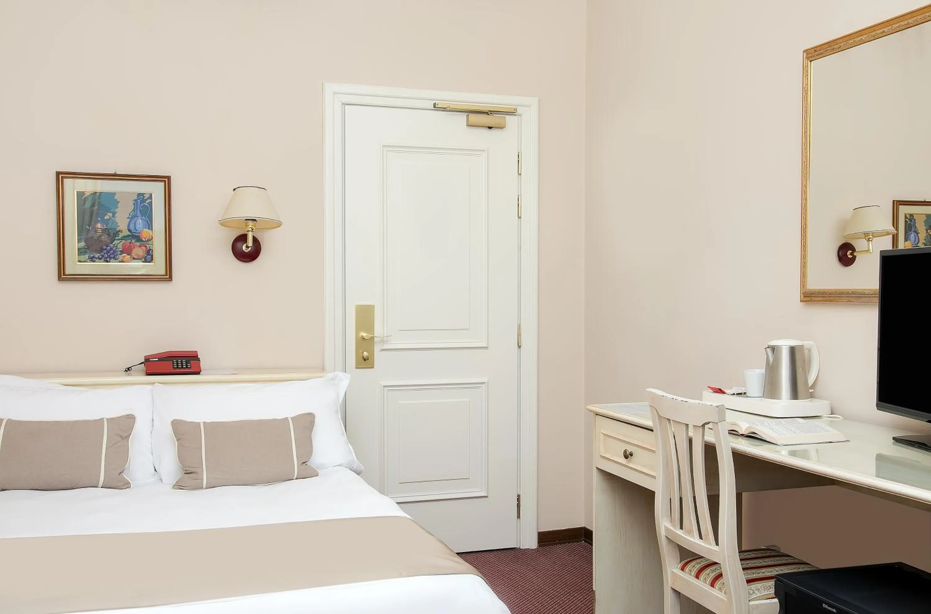 Classic Single Room in Hotel Ercolini & Savi