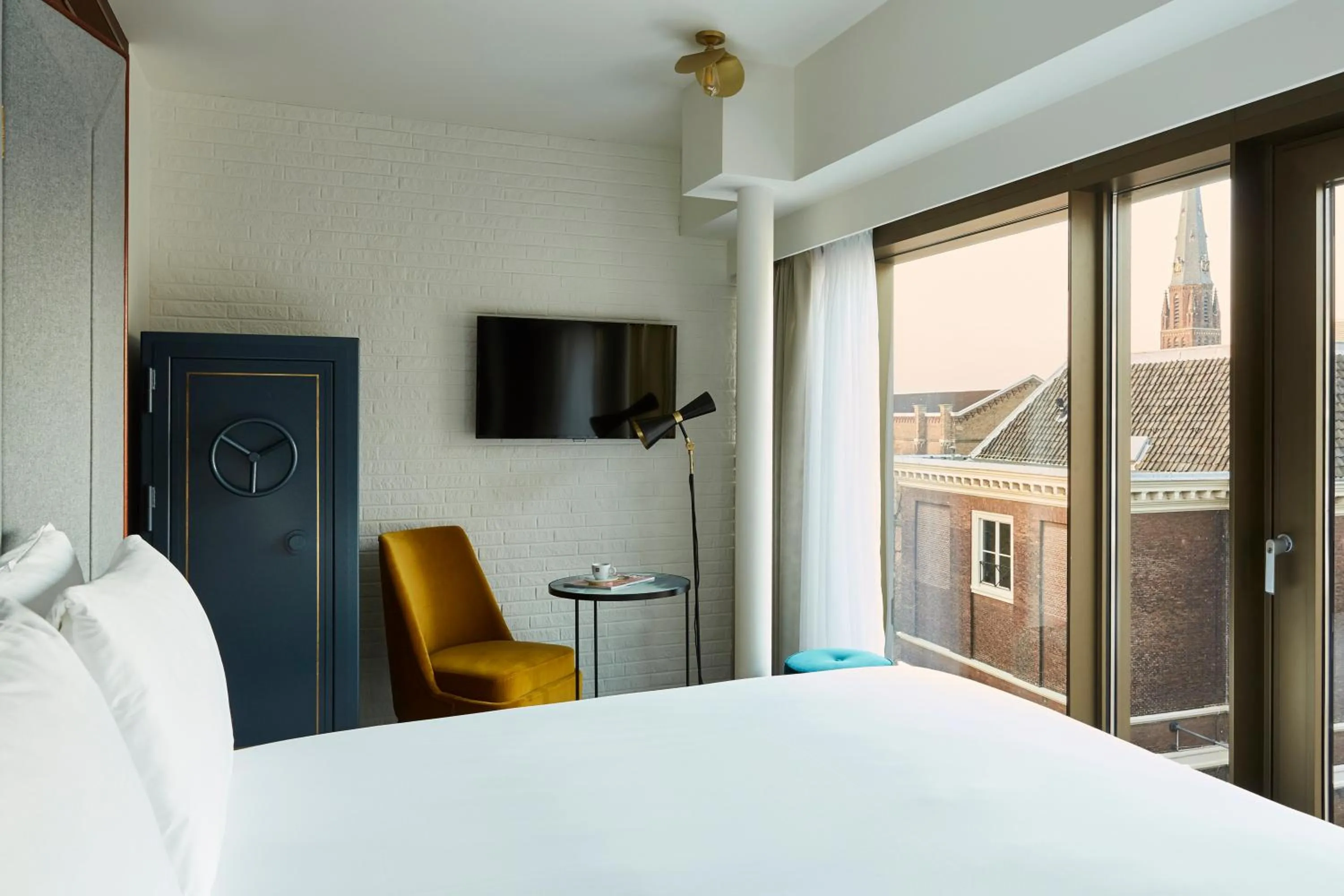 Standard Queen Room - Accessible in Hotel Indigo The Hague - Palace Noordeinde by IHG