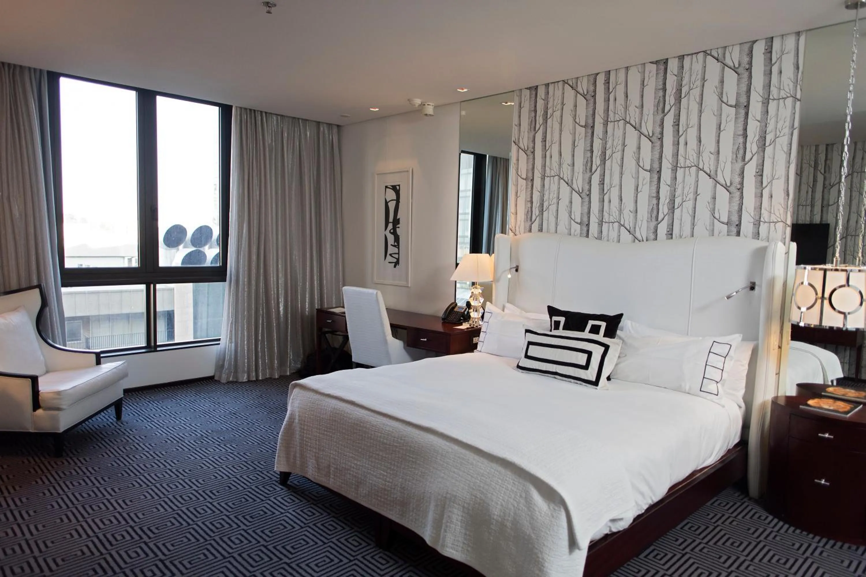 King Room - single occupancy - Disability Access in DAVINCI Hotel on Nelson Mandela Square