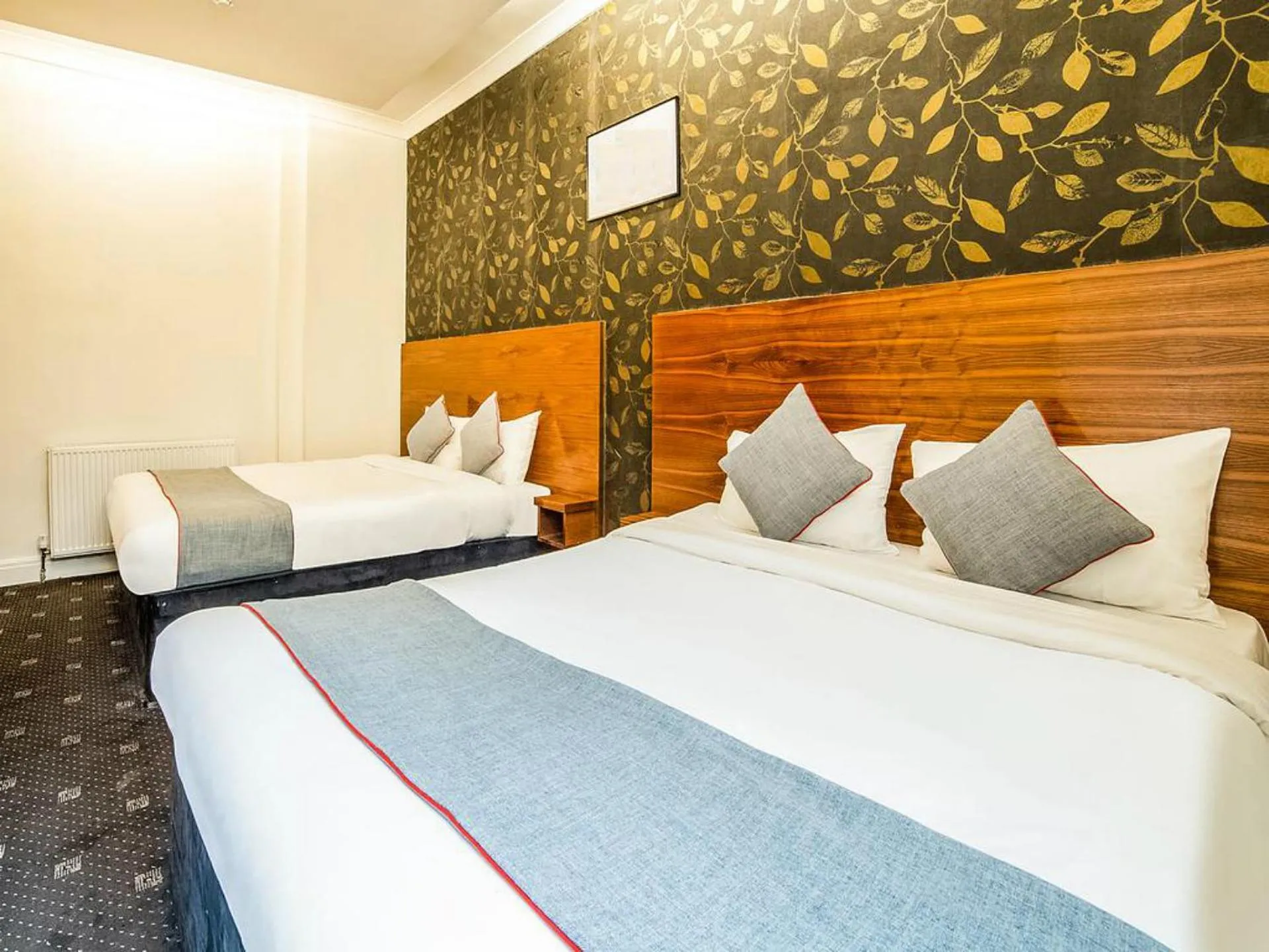 Deluxe Quadruple Room in The Park Hotel