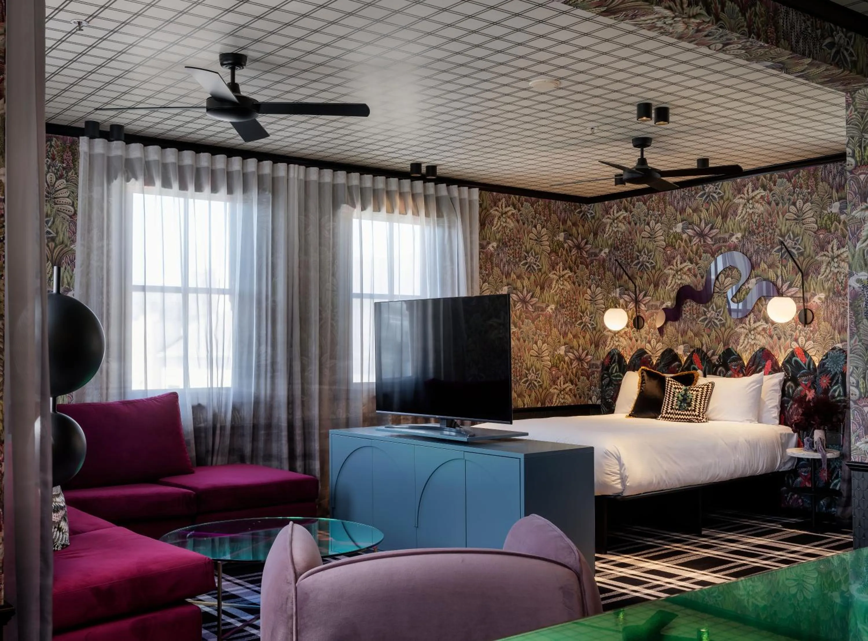 Executive Suite in Naumi Studio Wellington