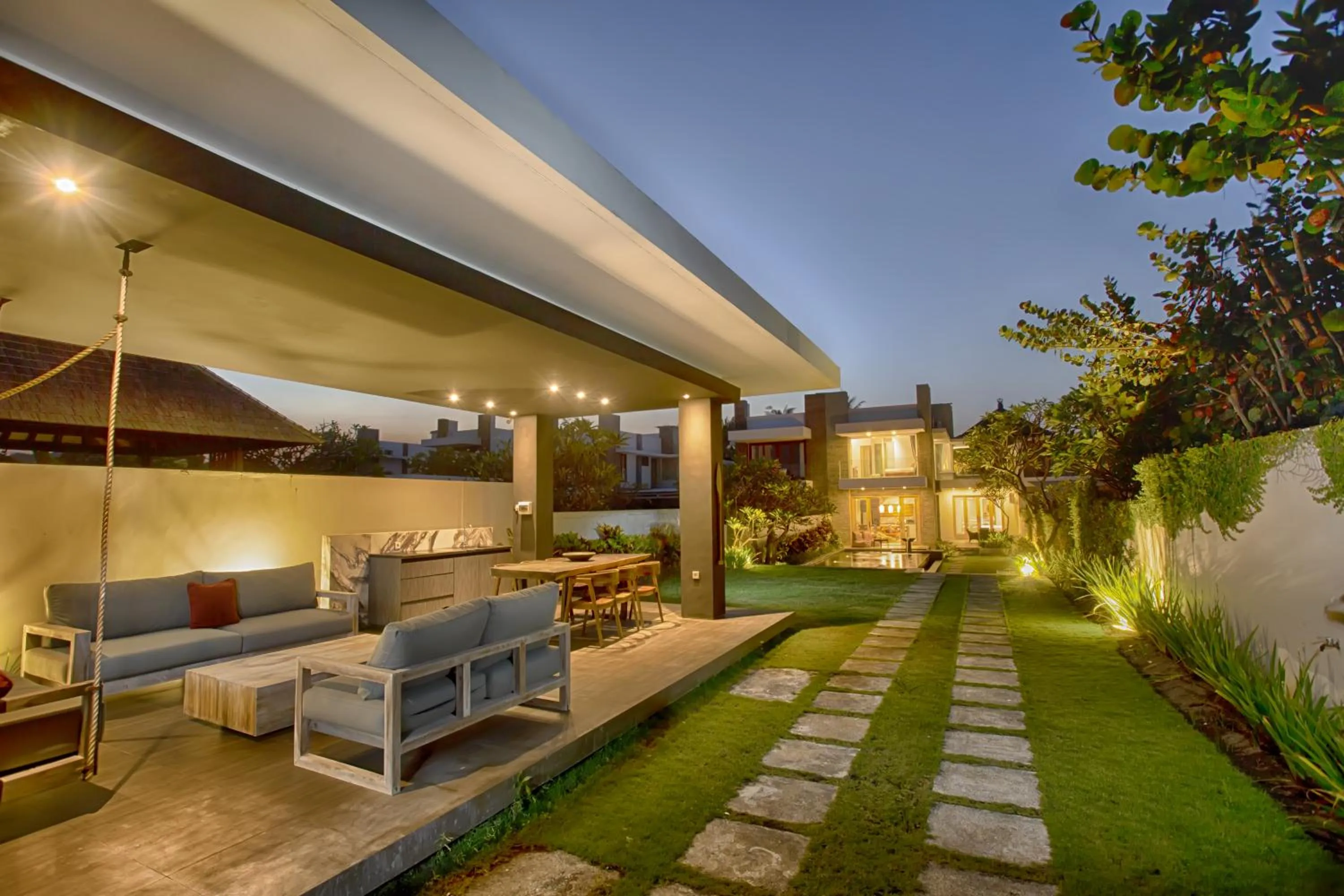 Three Bedroom Beachfront villa seven in Bali Diamond Estates & Villas