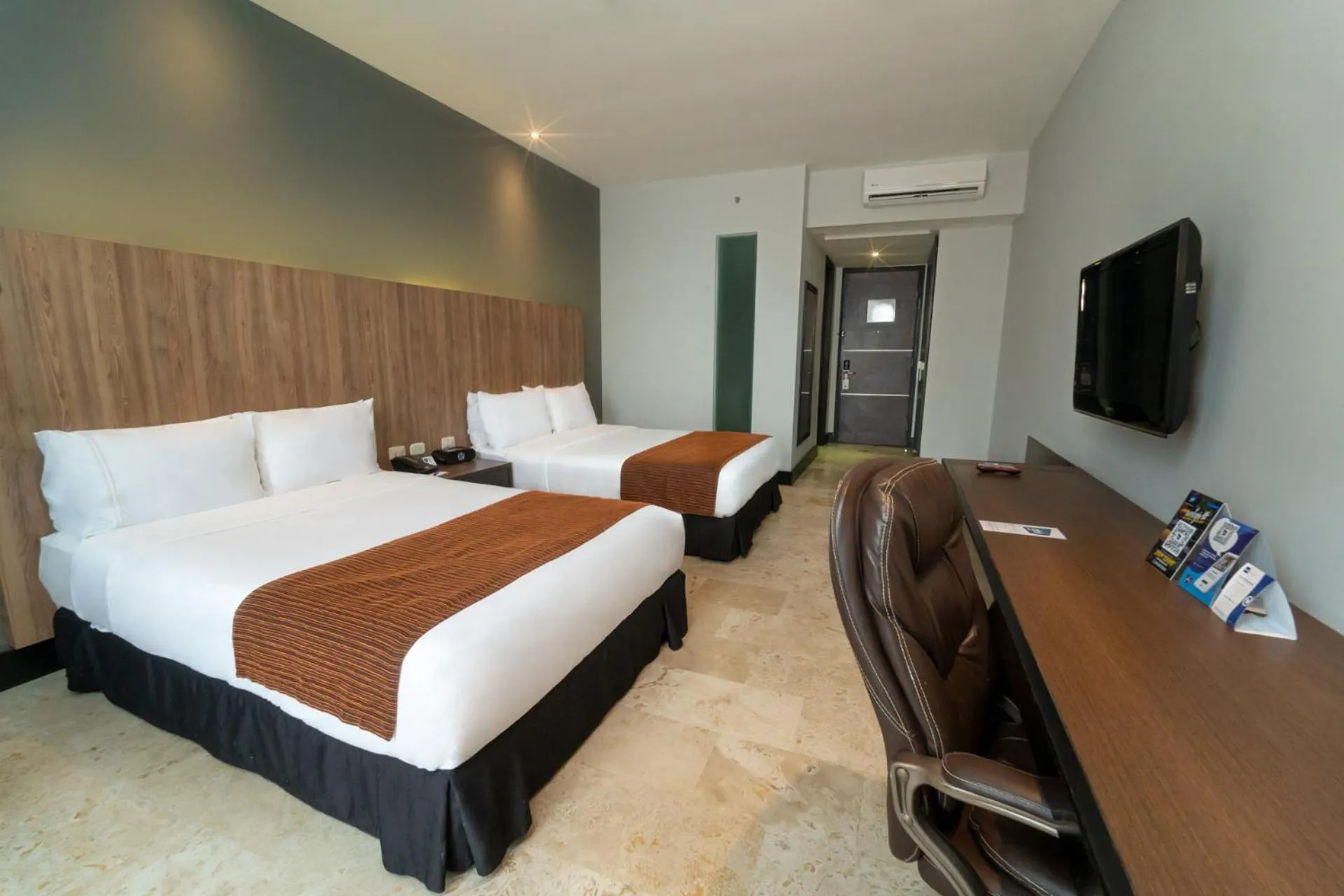 Deluxe Twin Room in GHL Hotel Barranquilla
