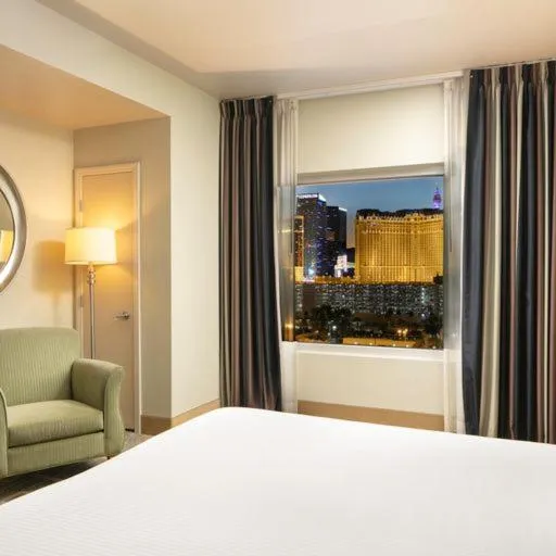 Solitaire King Suite Strip View   in The Platinum Hotel