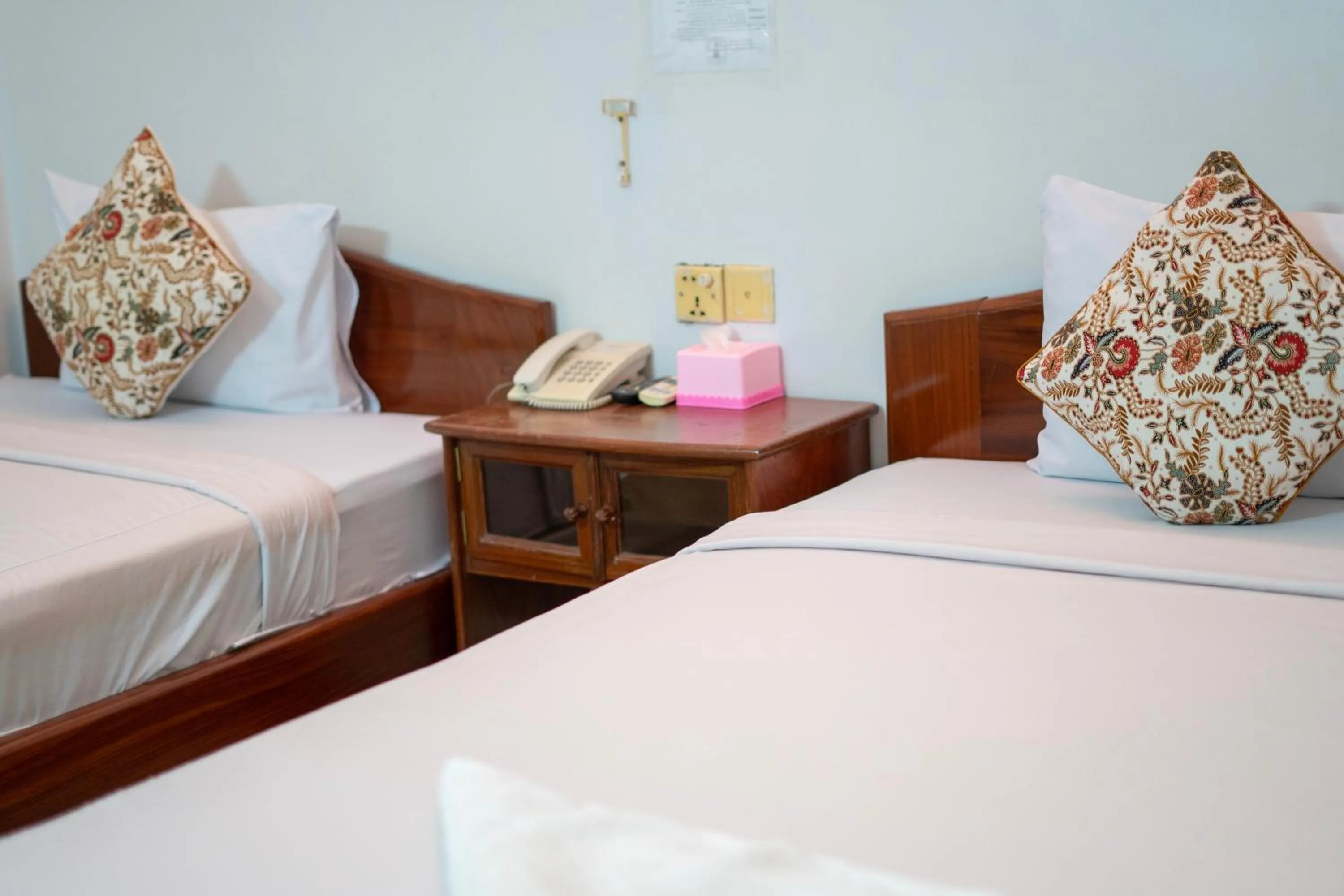 Standard Twin Room in Siem Reap Riverside Hotel