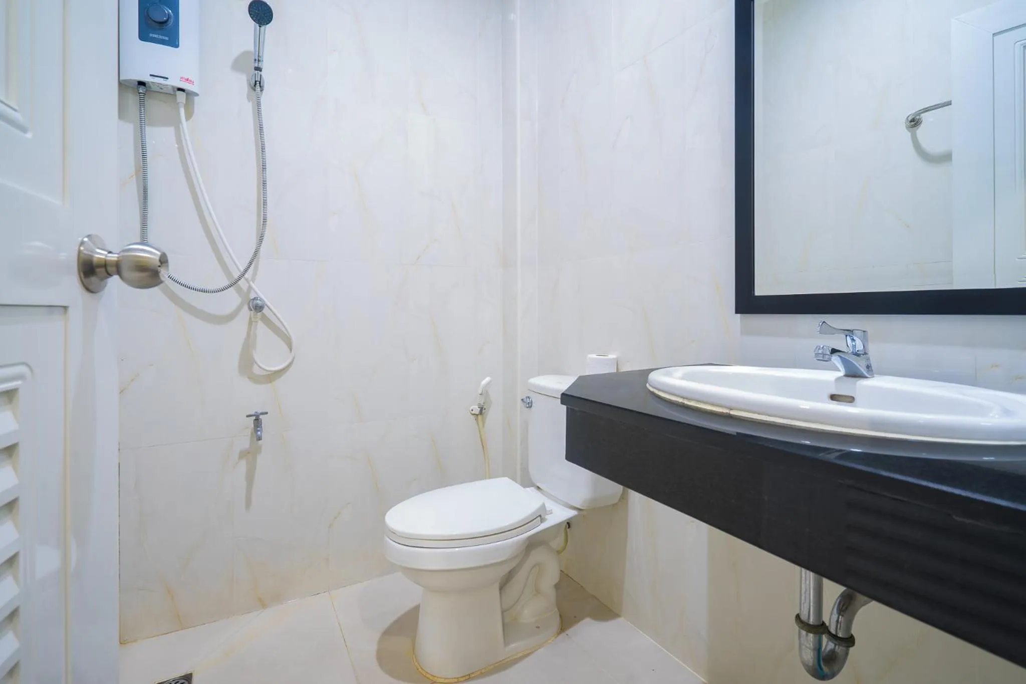 Standard Double or Twin Room in Suphan Lake Hometel
