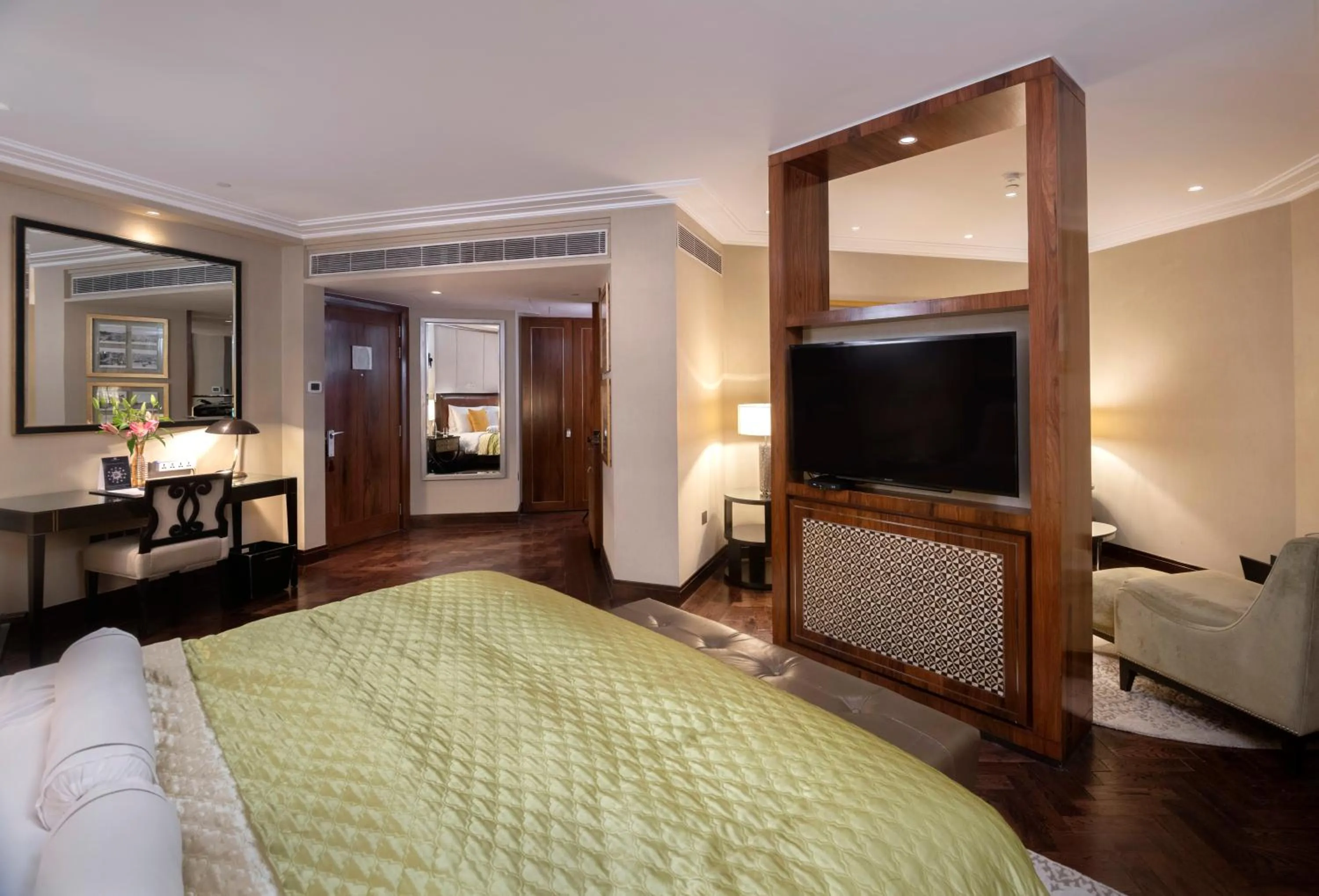 Cabana Executive Suite in The Claridges New Delhi