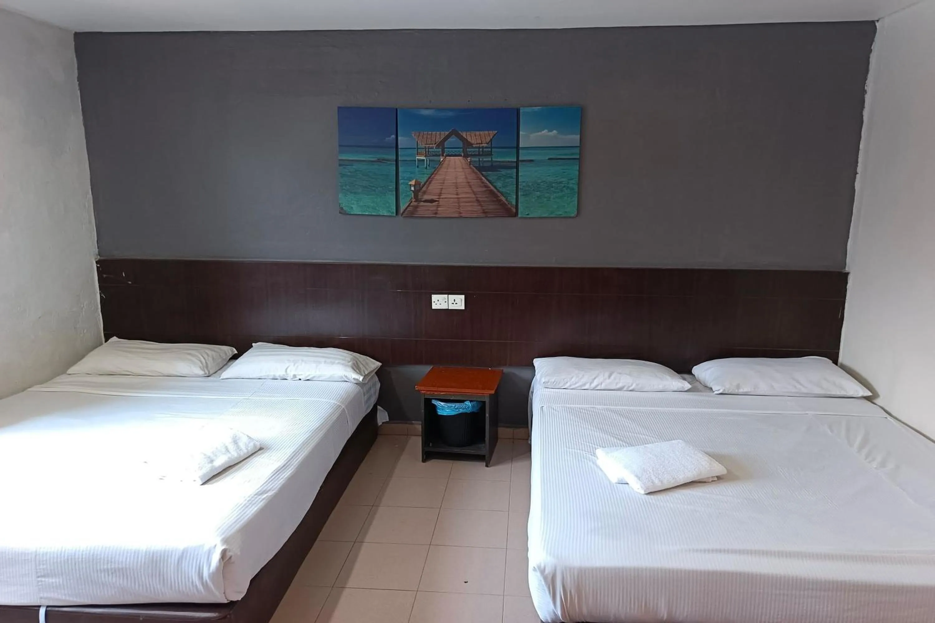 Deluxe Family Room in Tiong Nam Hotel