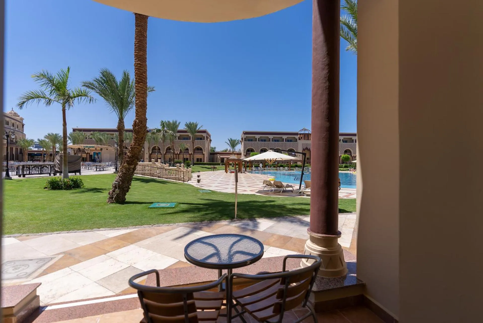 Family Suite with Garden View in Sunrise Mamlouk Palace Resort