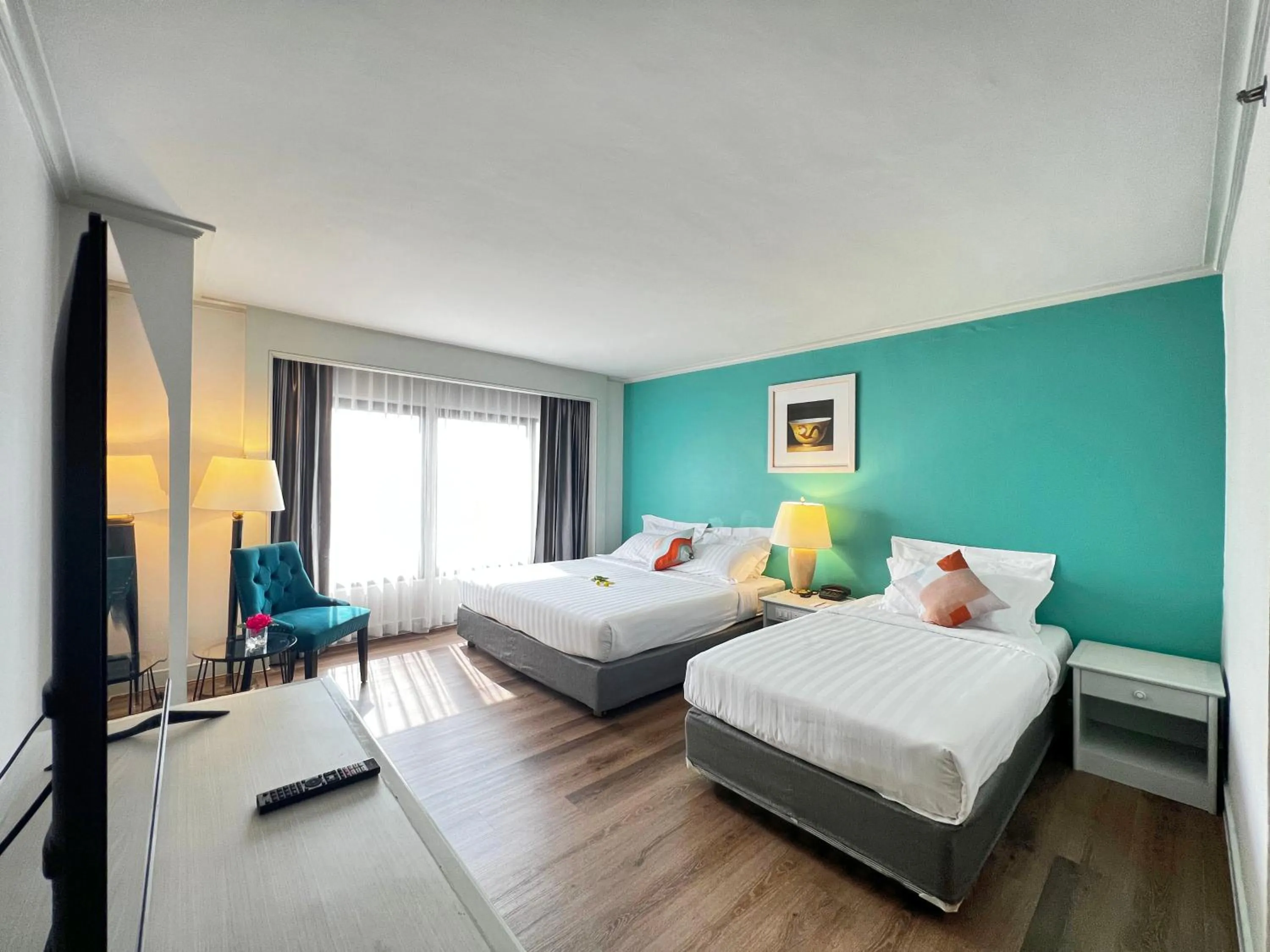 Family Club Suite 5 Pax in Grand China Bangkok