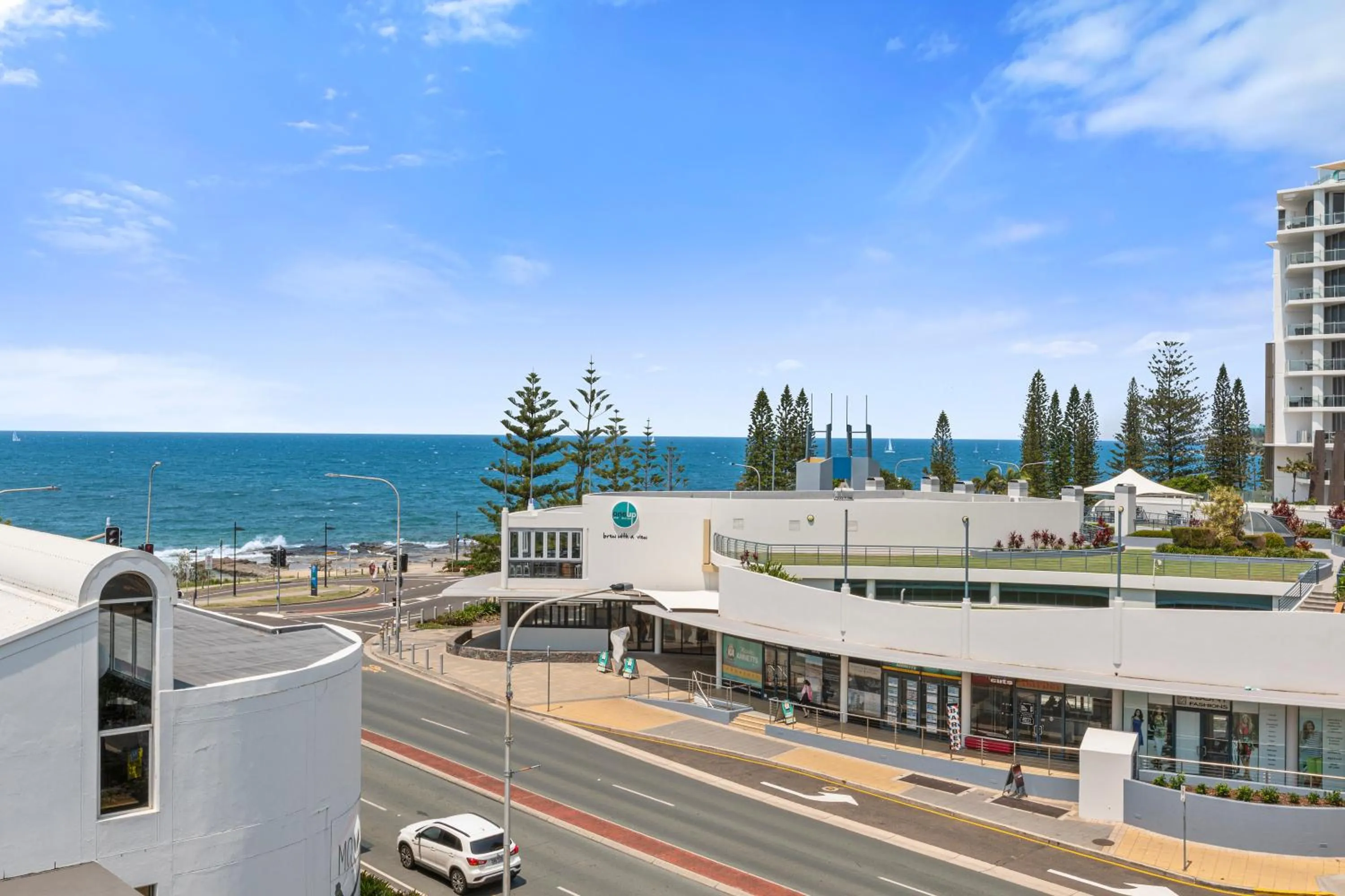 Two-Bedroom Apartment with Ocean View in Raffles Mooloolaba