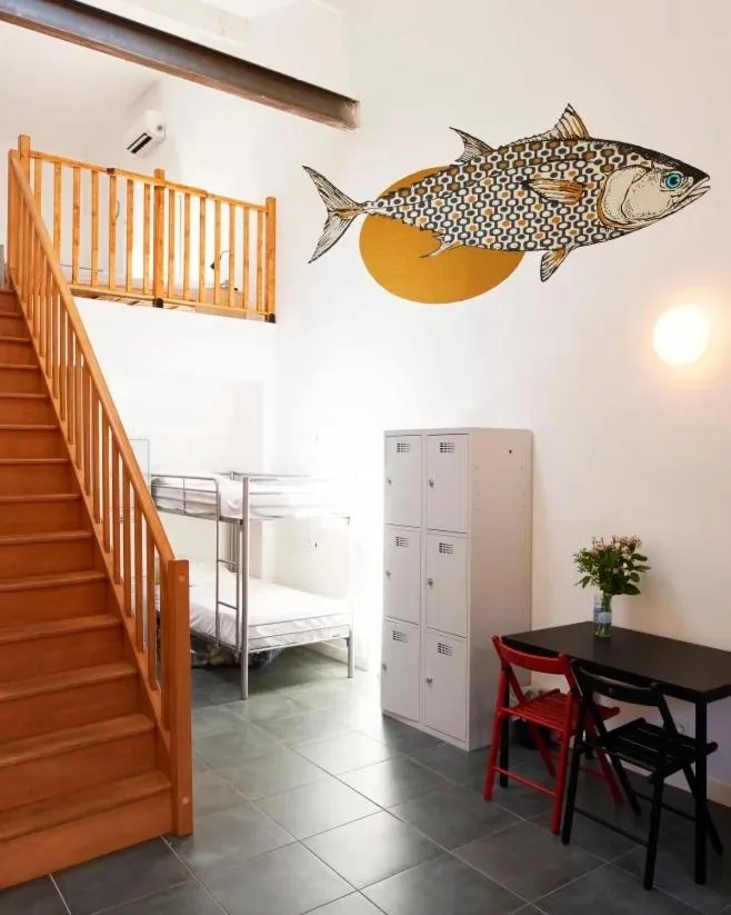 Bed in 4-Bed Mixed Dormitory Room in Hostel Vertigo Vieux-Port