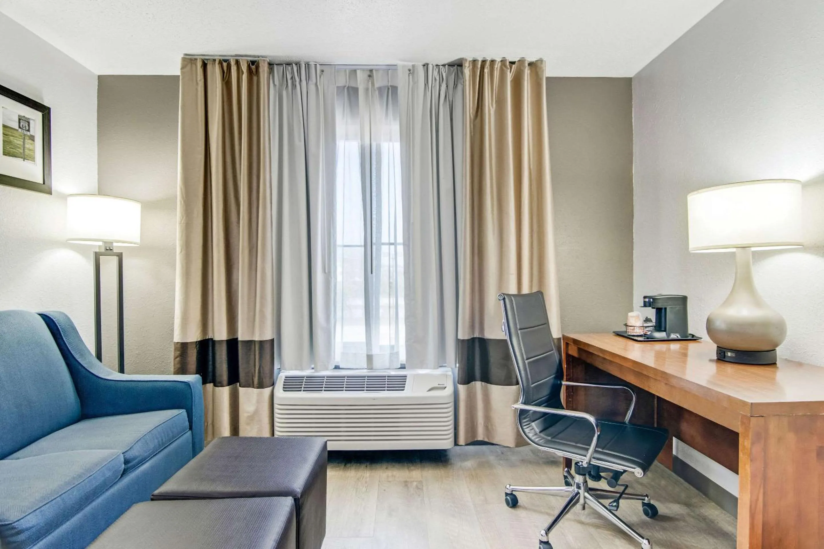 Presidential Suite - Non-Smoking in Comfort Suites near I-80 and I-94