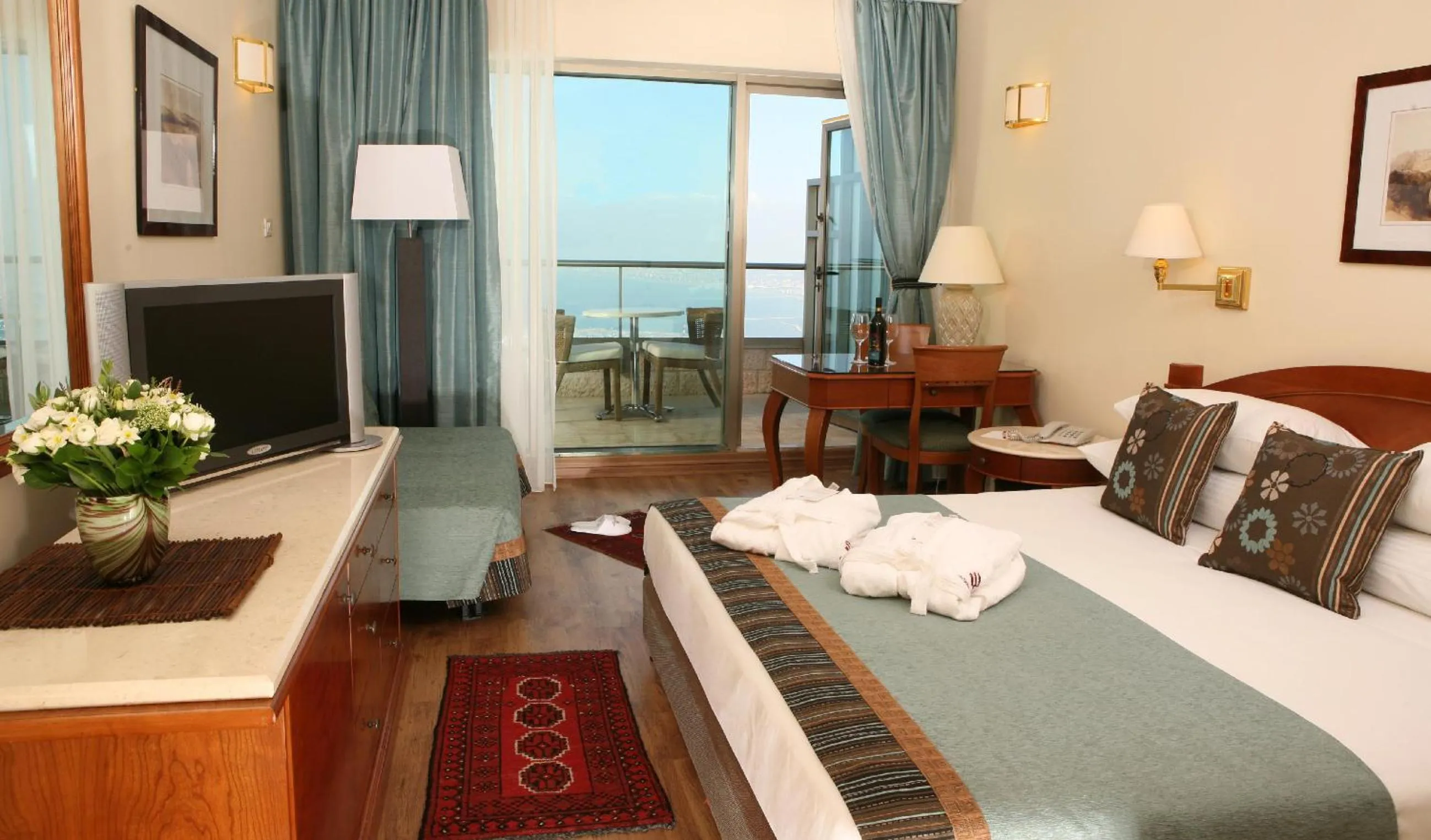 Premium Queen Room with Sofa Bed and Furnished Balcony - Bay View in Crowne Plaza Haifa by IHG