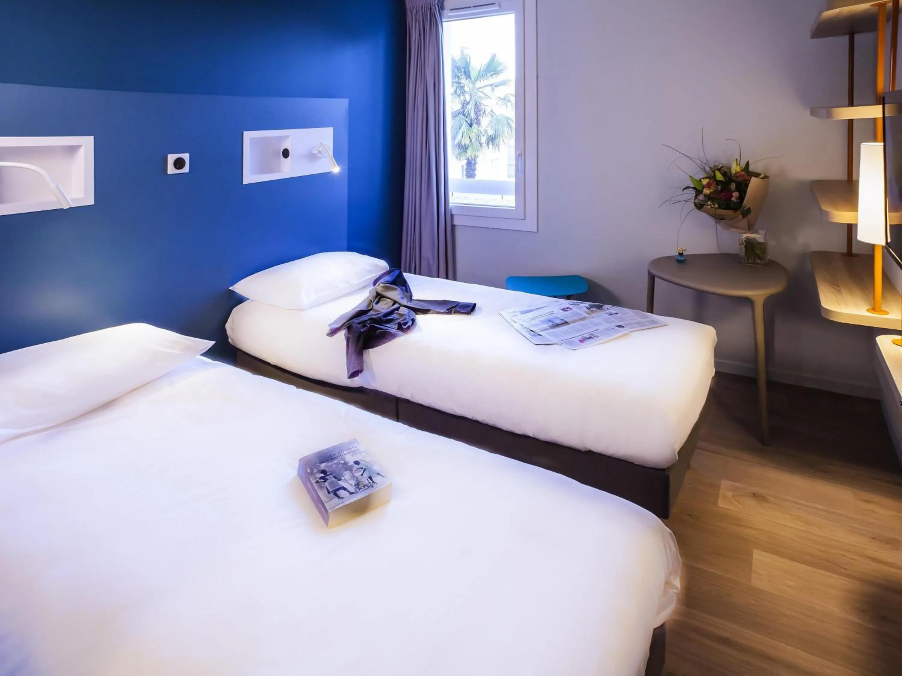 Twin Room in ibis budget Bordeaux Est Lormont