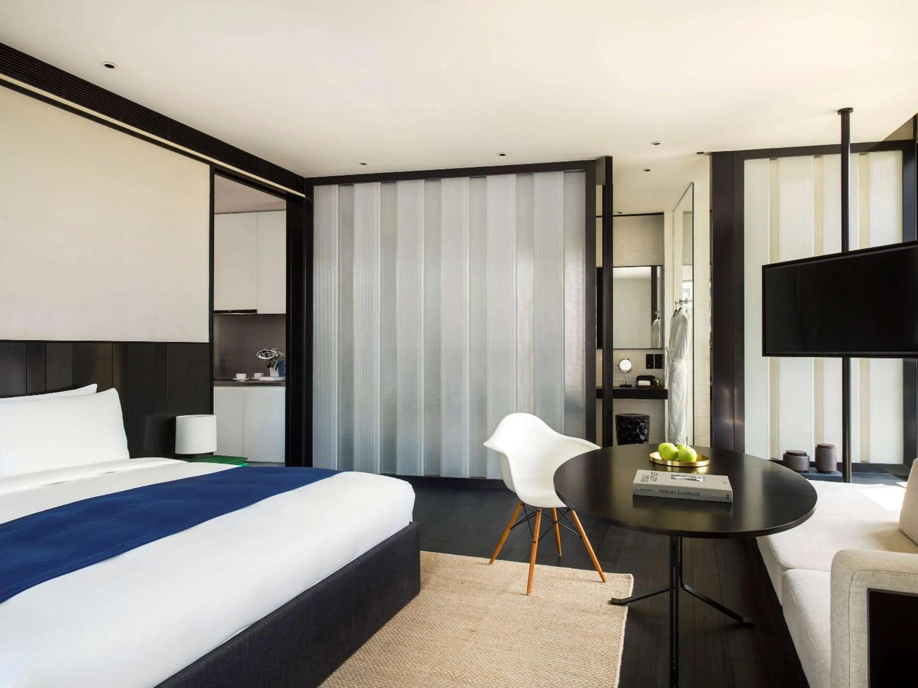 Residence 55 in Upper House Shanghai - Former The Middle House