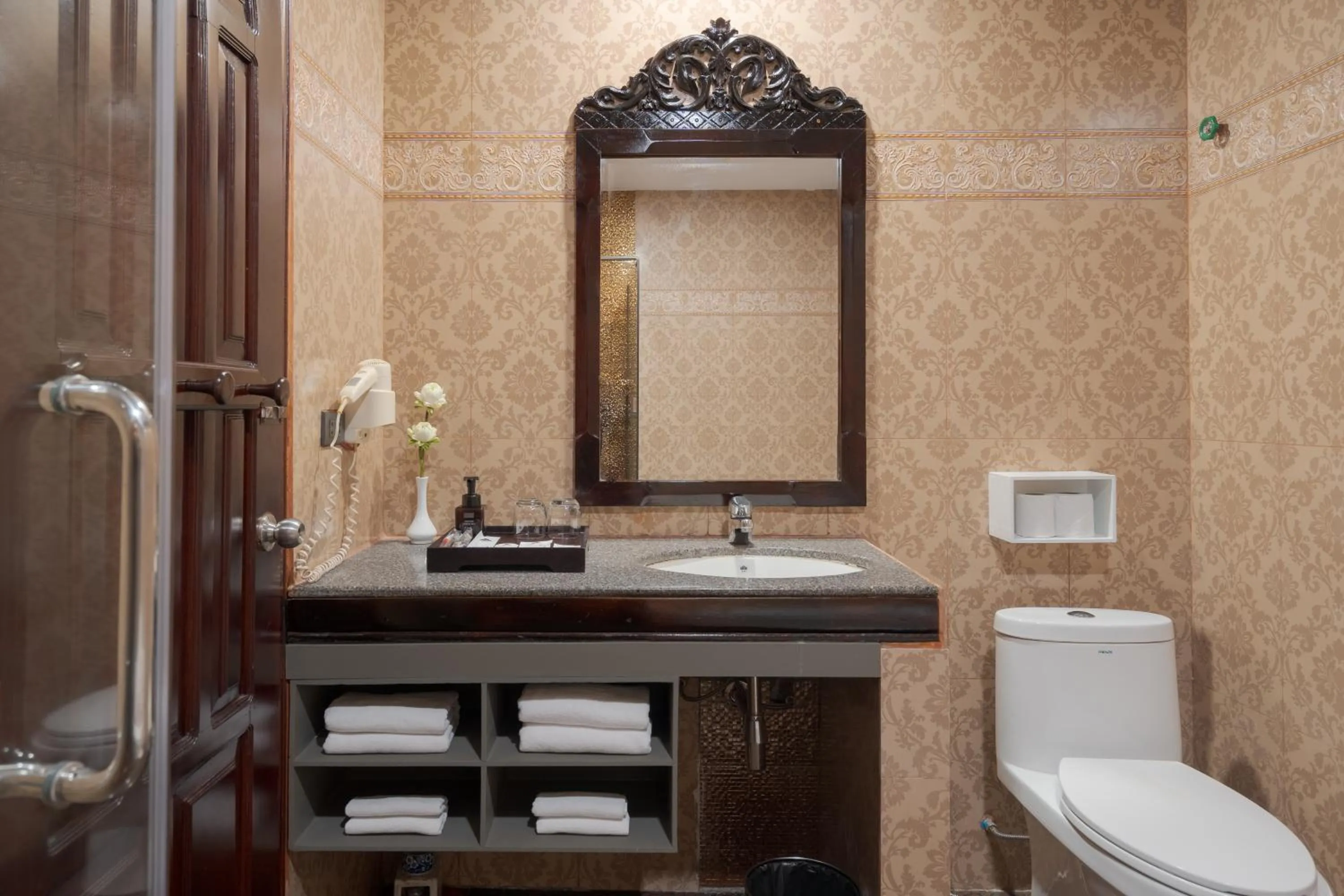 Family Junior Suite in Memoire Siem Reap Hotel