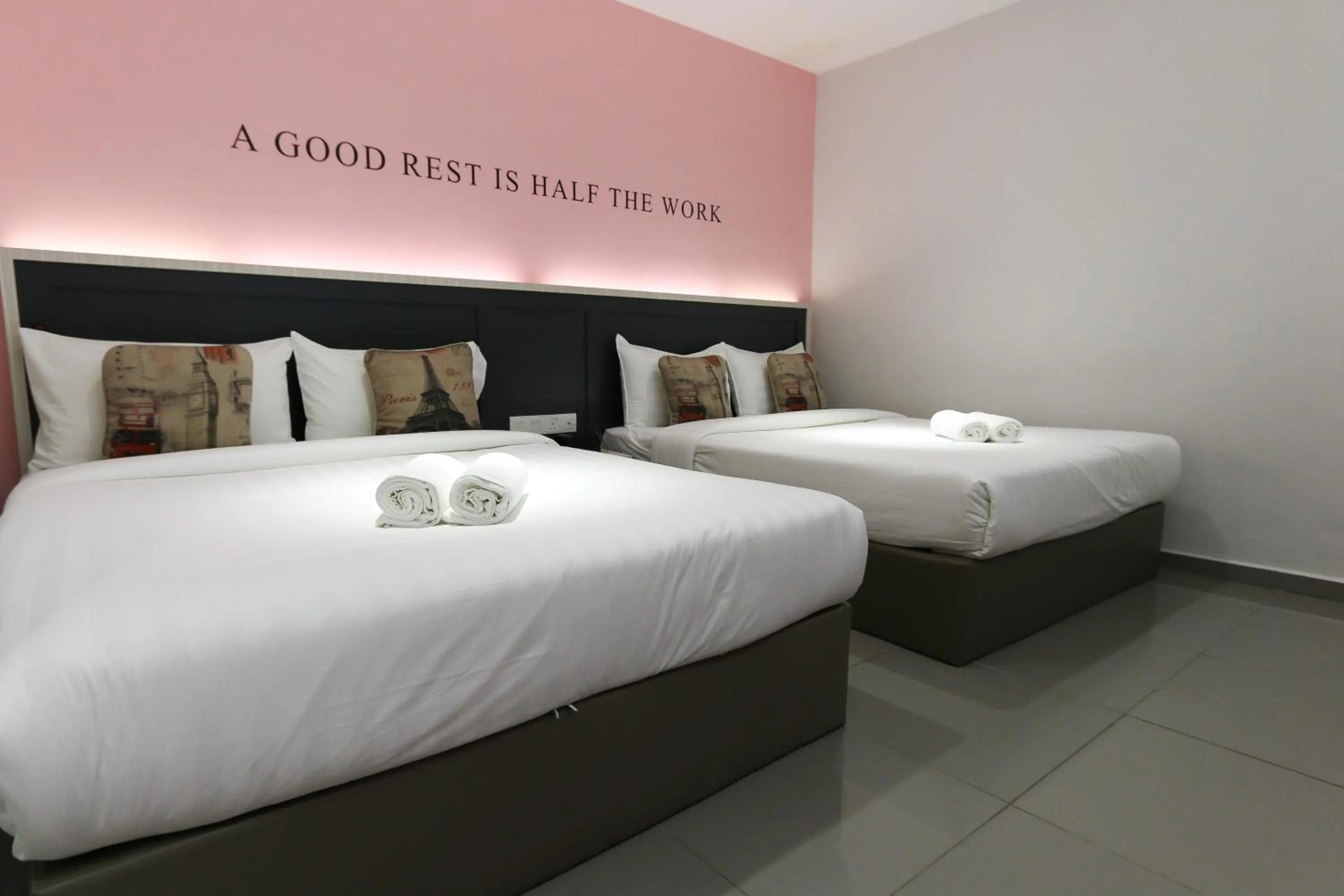 Superior Family Room in Hotel 99 Kota Kemuning