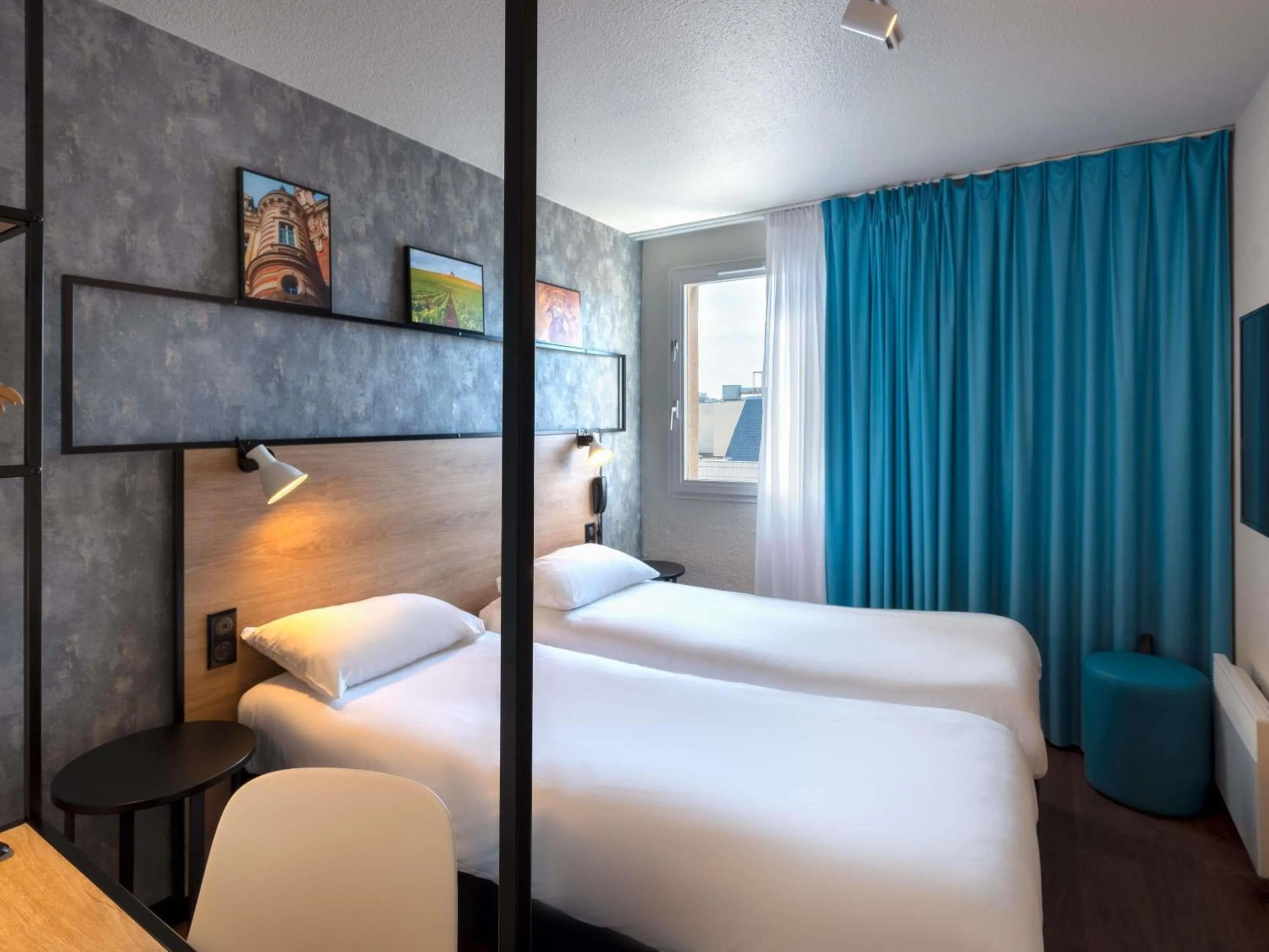 Standard Twin Room in ibis Epernay Centre Ville