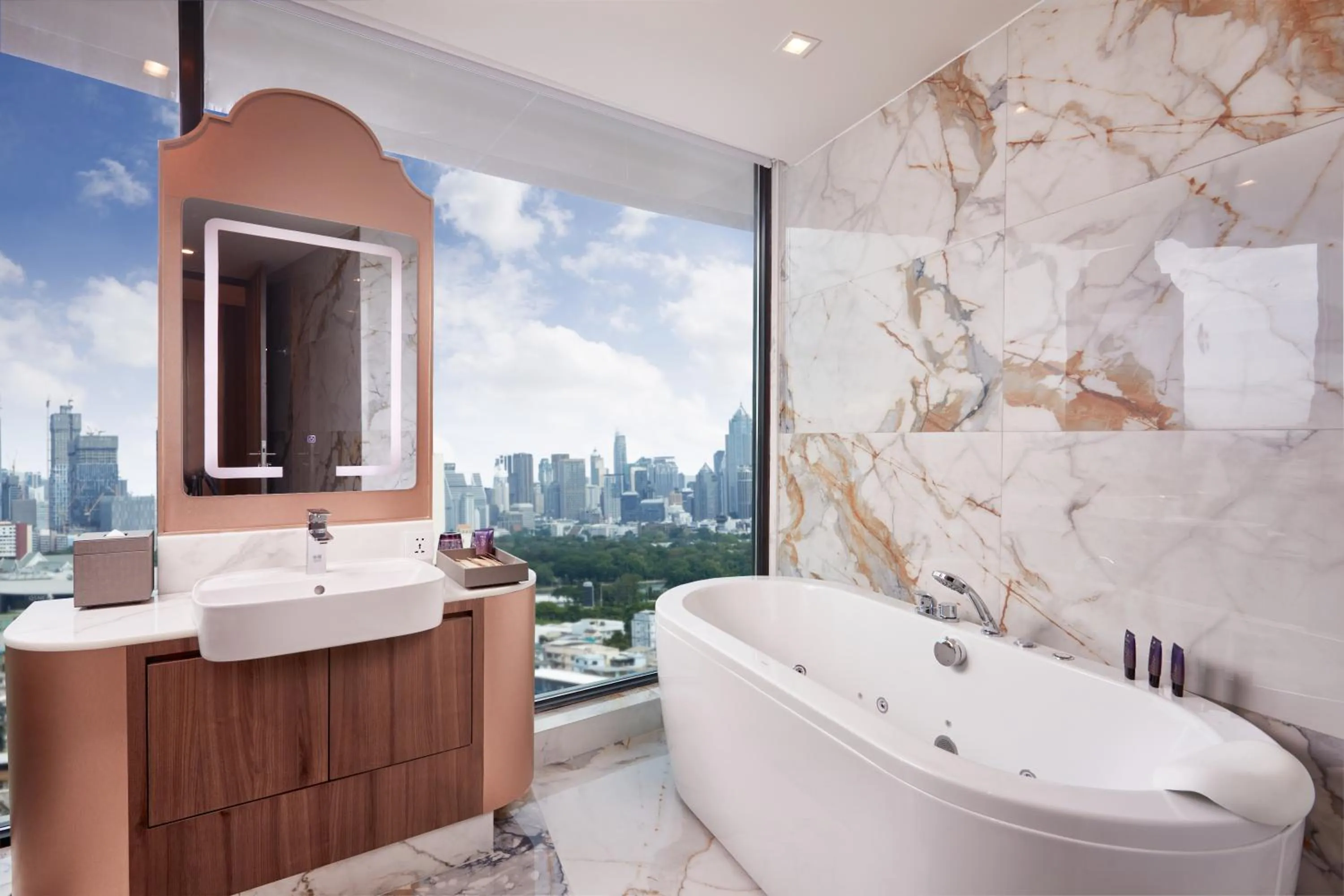 Executive Suite Club Lounge Access in Valia Hotel Bangkok