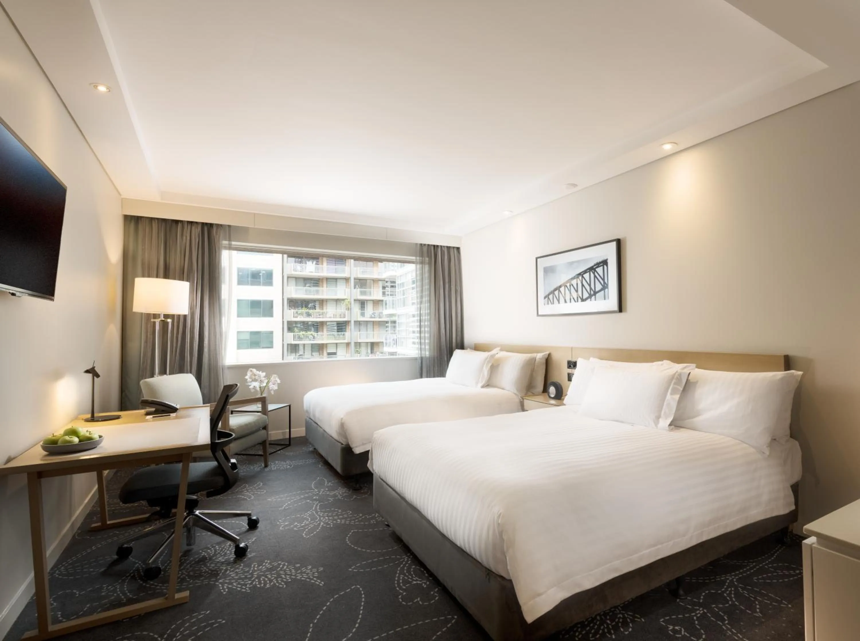 Superior Twin Room in PARKROYAL Darling Harbour, Sydney