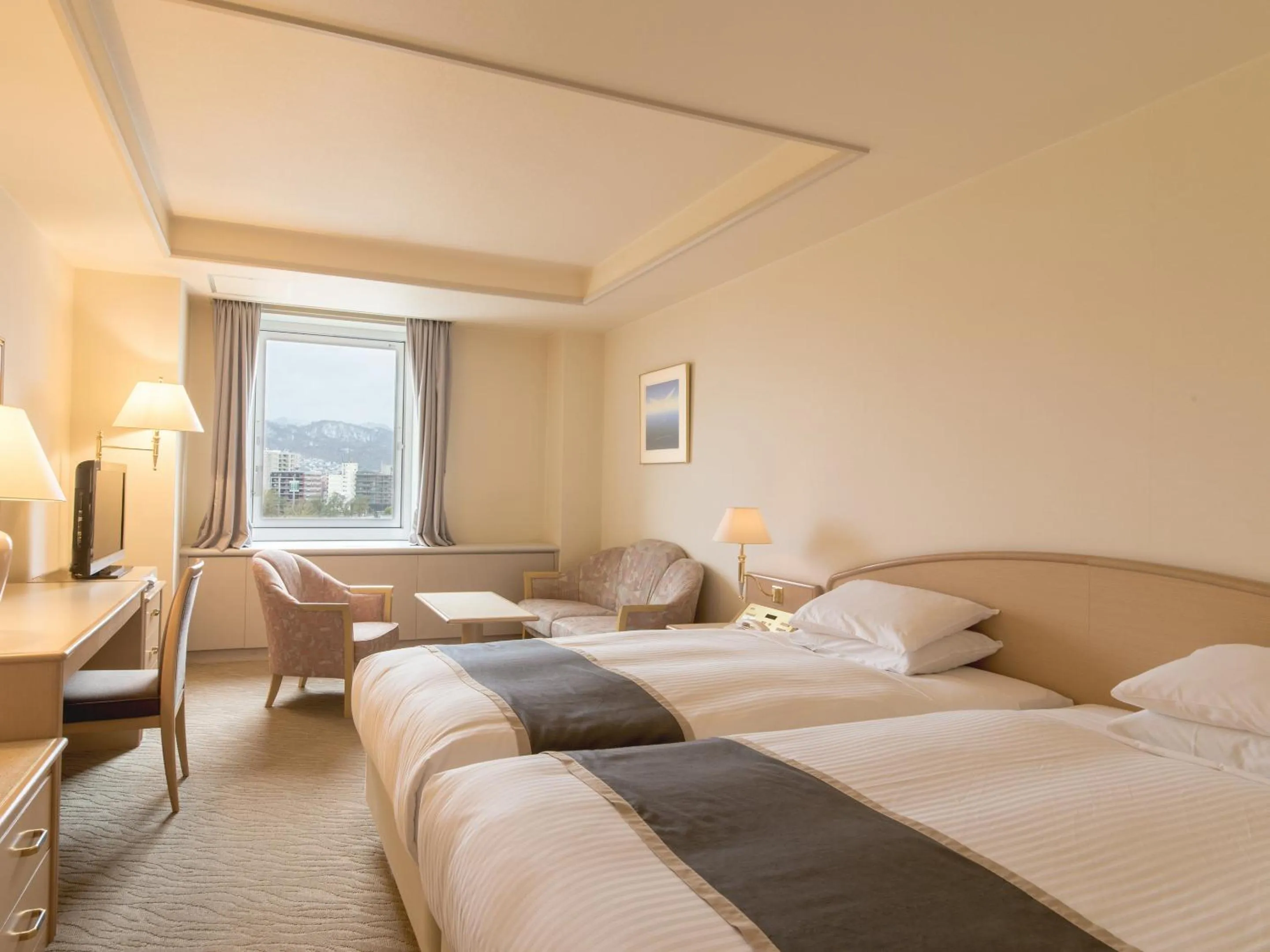 Hollywood Large Twin Room - Smoking in Sapporo Park Hotel