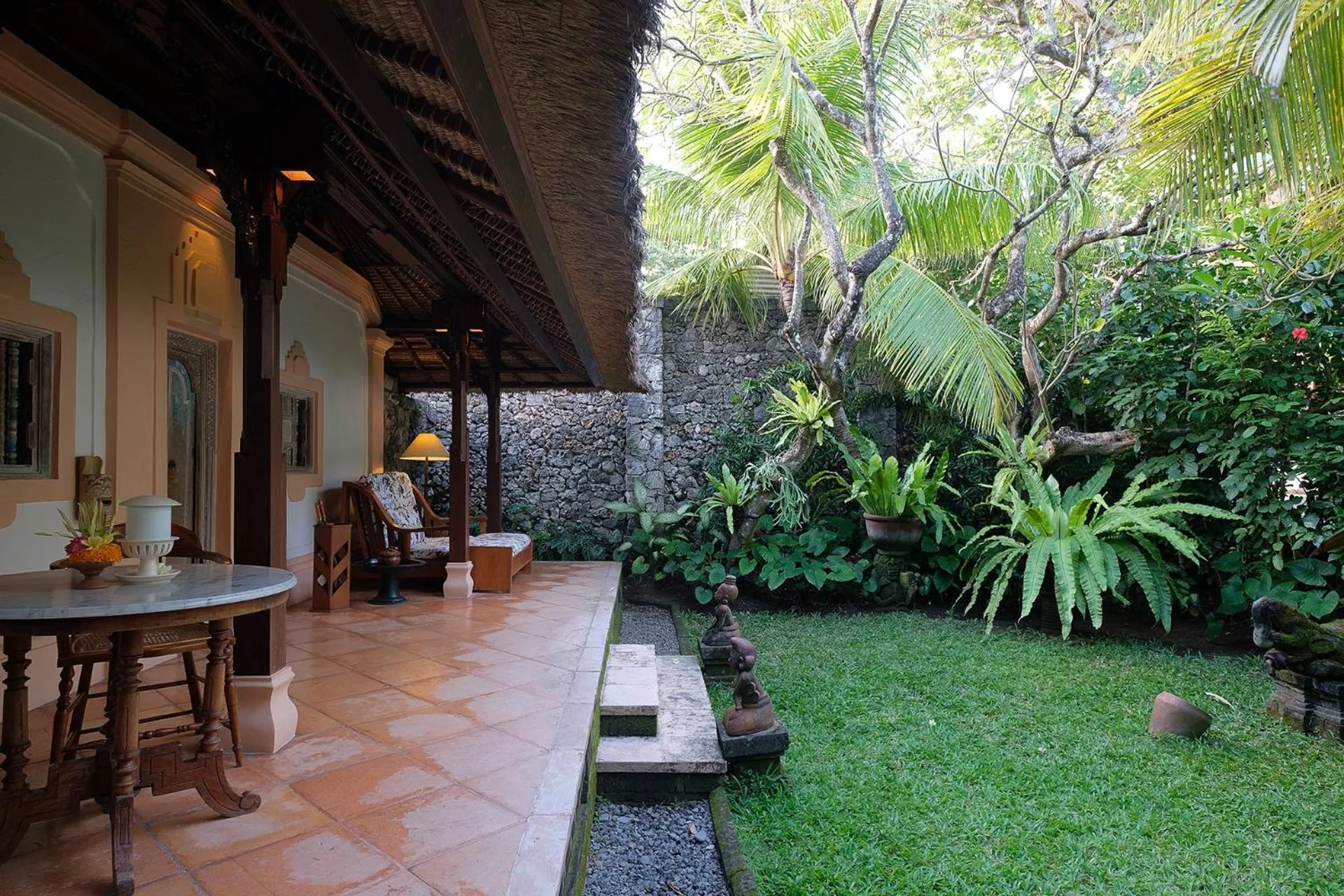 Bungalow - Beach Front in Tandjung Sari Hotel