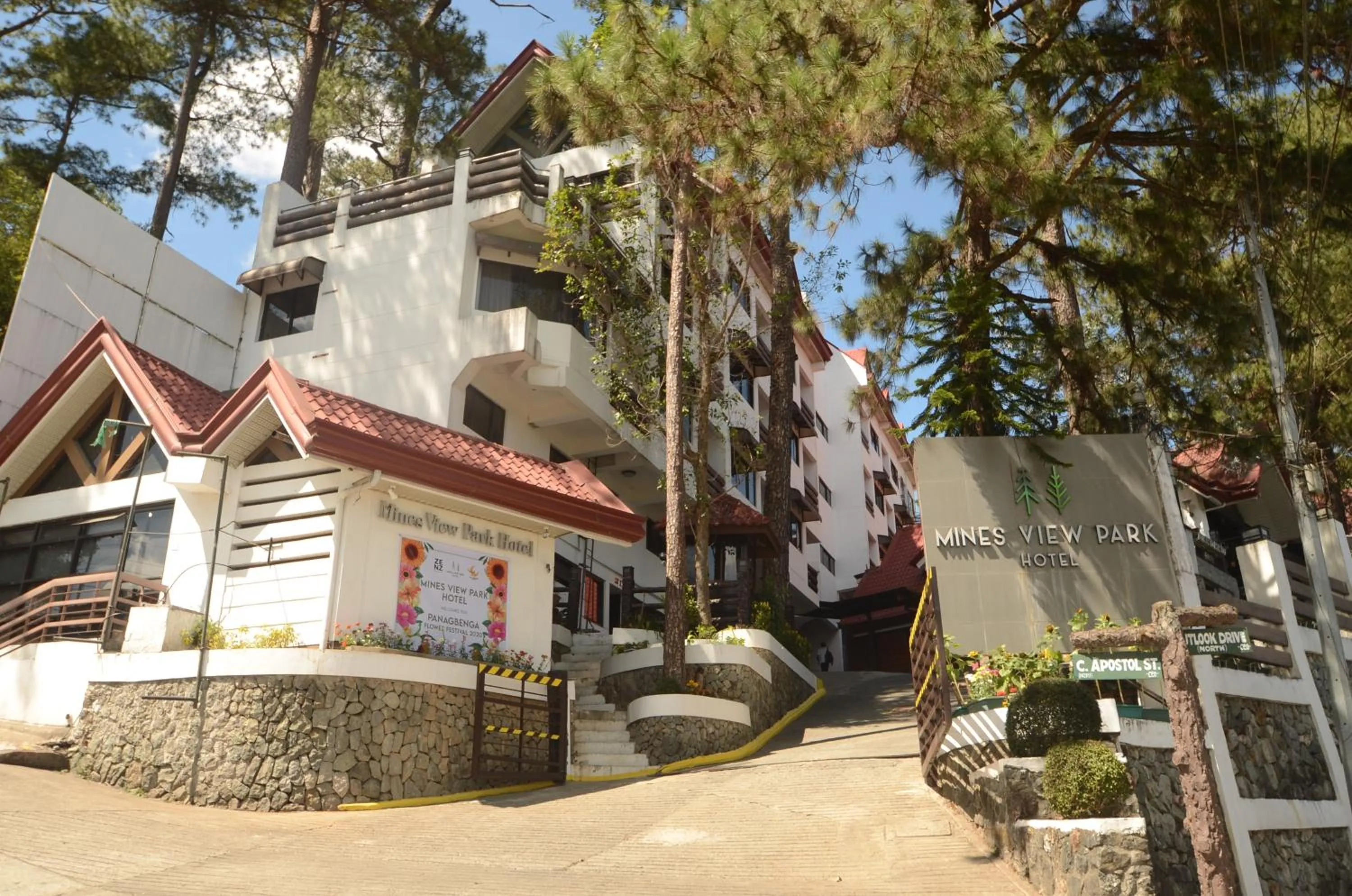 Mines View Park Hotel