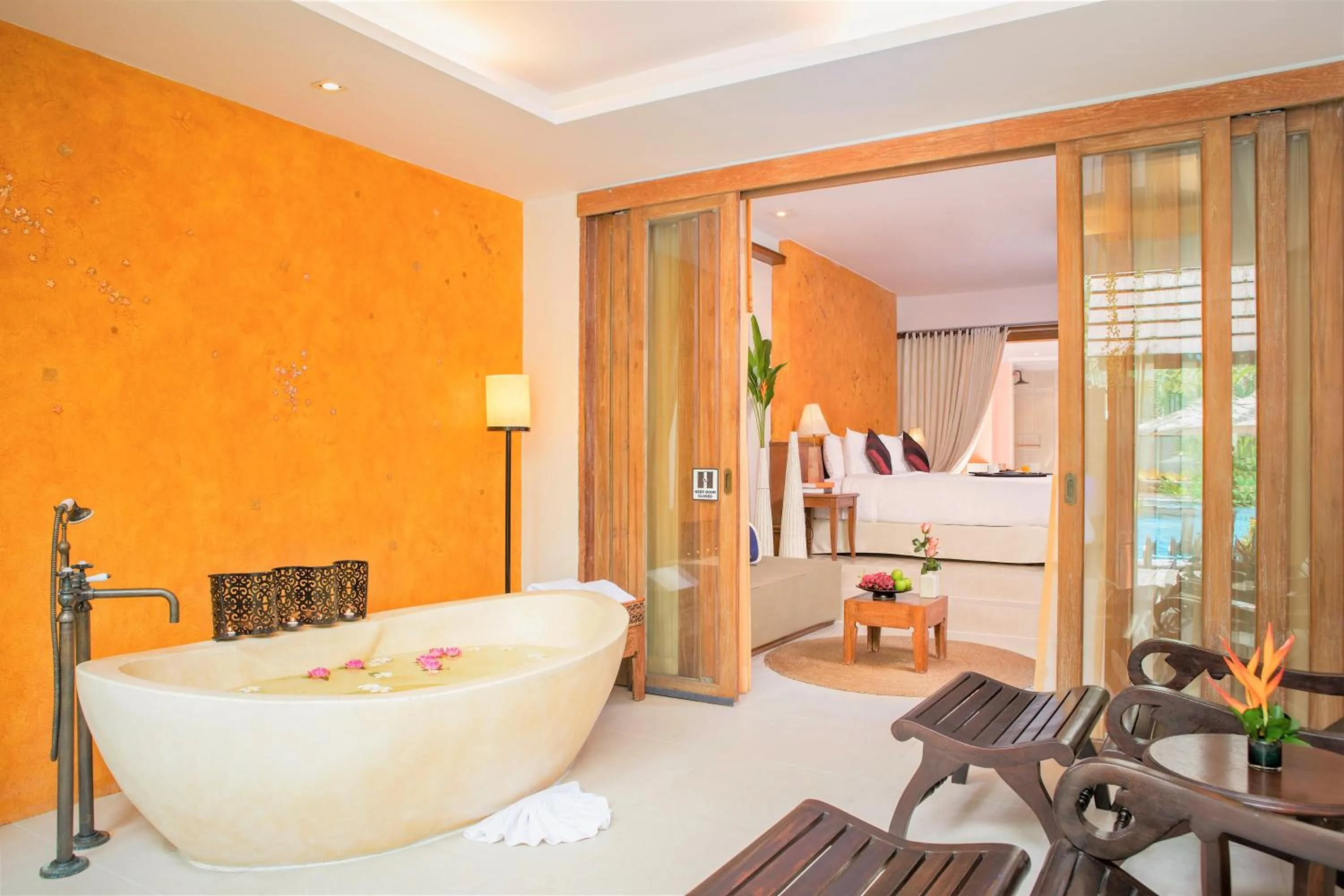 Honeymoon Suite in Burasari Phuket Resort & Spa