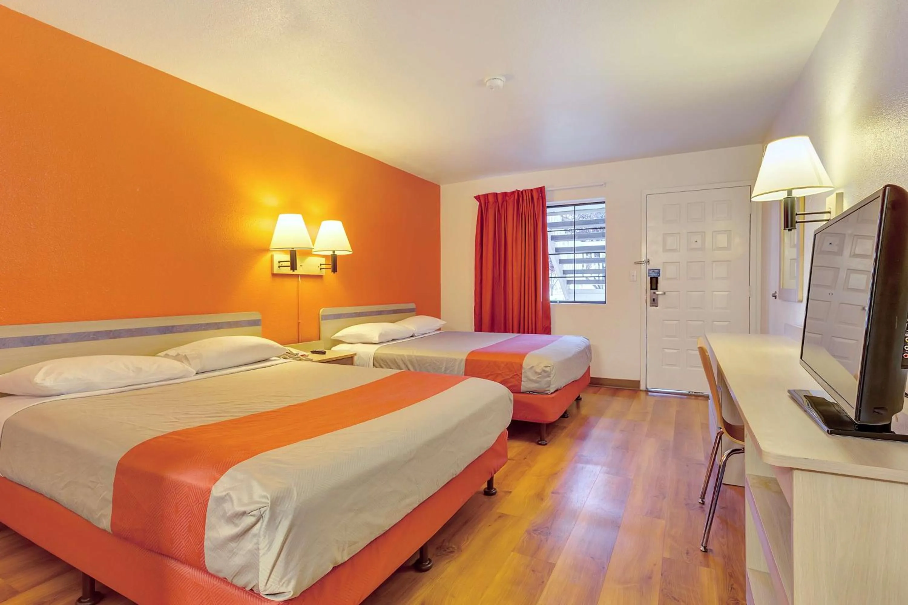 Queen Room with Two Queen Beds in Super 8 by Wyndham Santa Rosa North
