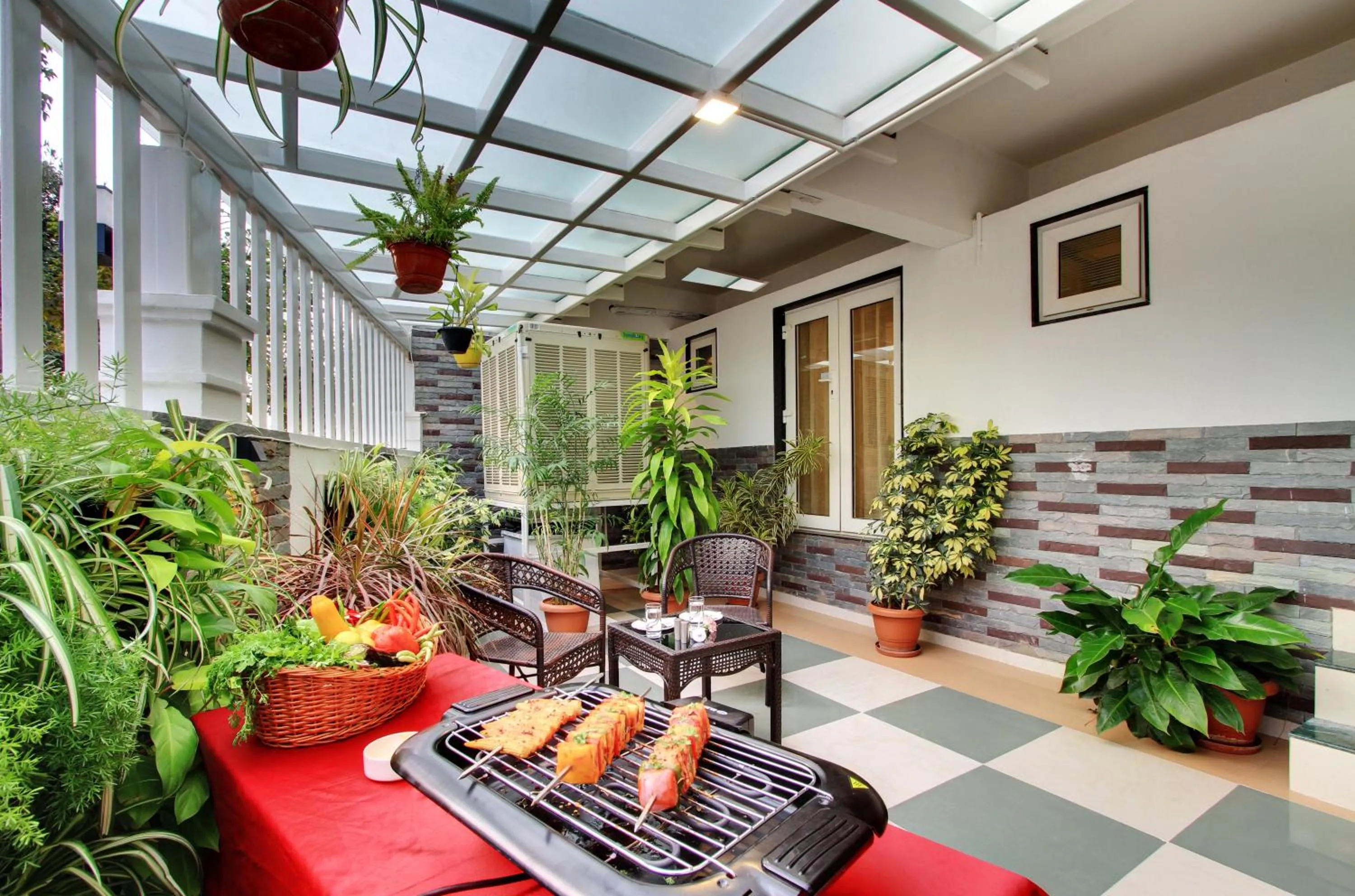 Deluxe Room - single occupancy in White Castle Boutique Apartment Hotel