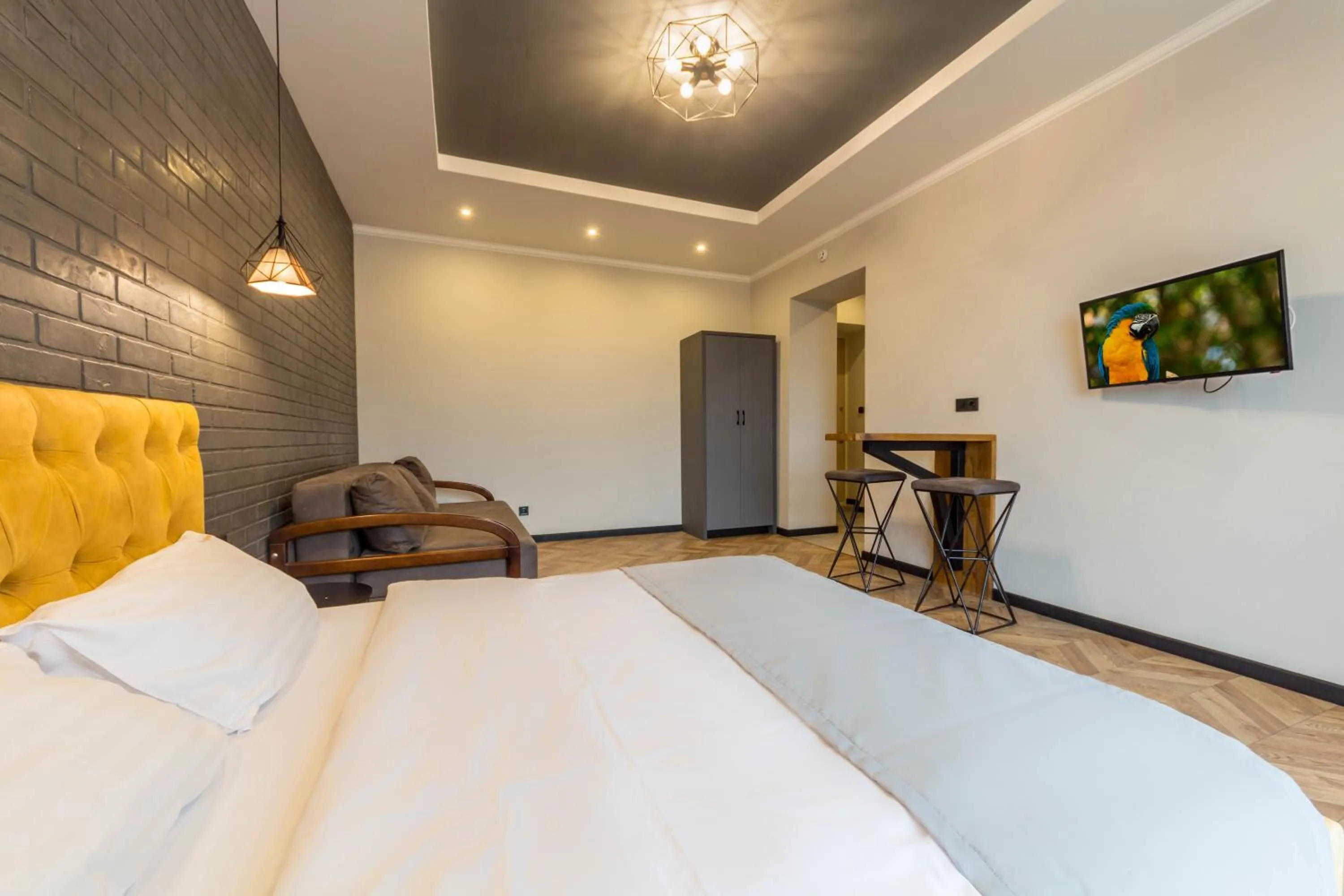 Design Apartment with balcony and city view - Prorizna, 10 in Central Dayflat Apartments