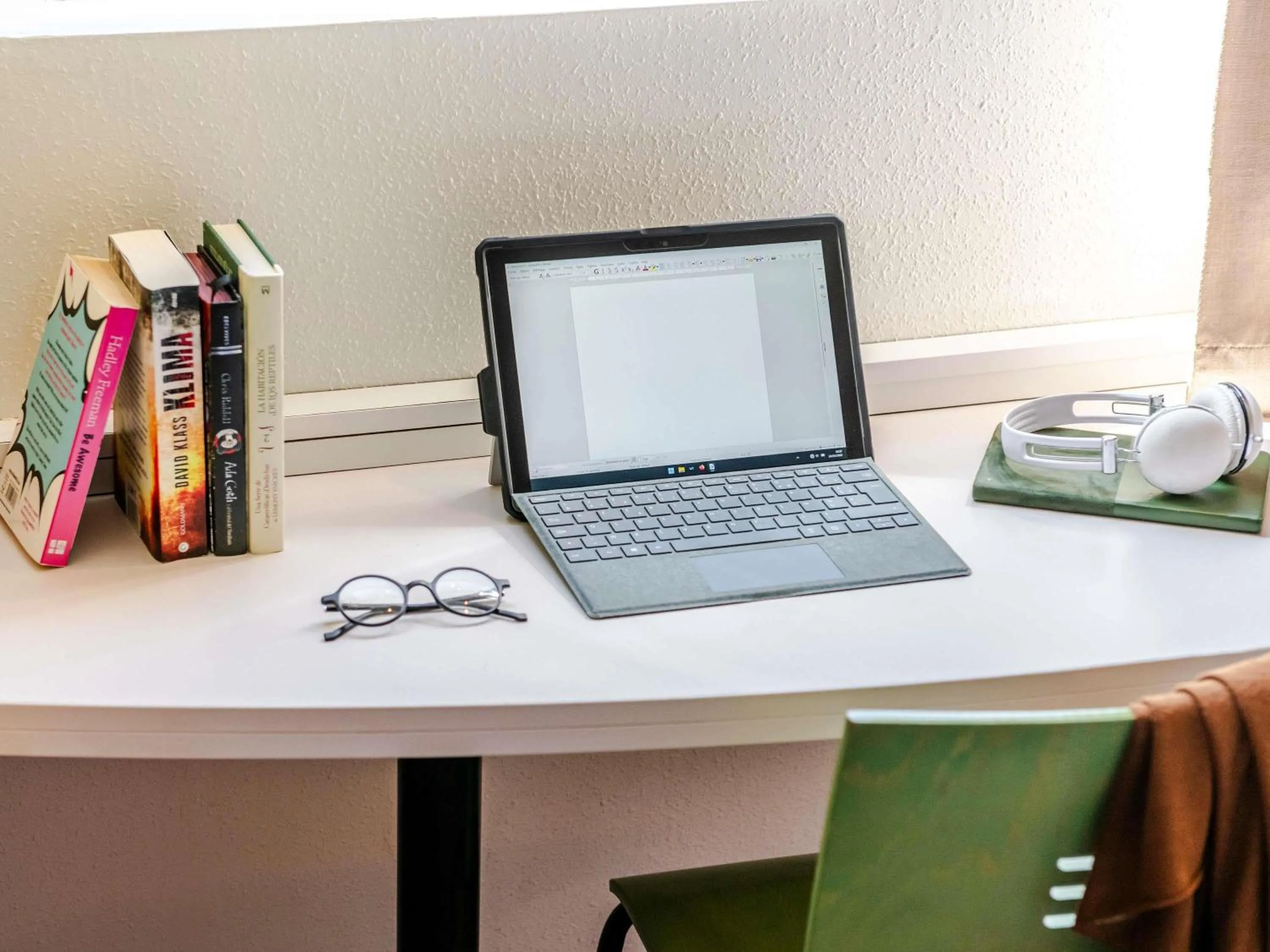 Family Room (2 Adults + 1 Child) in Ibis Bilbao Barakaldo