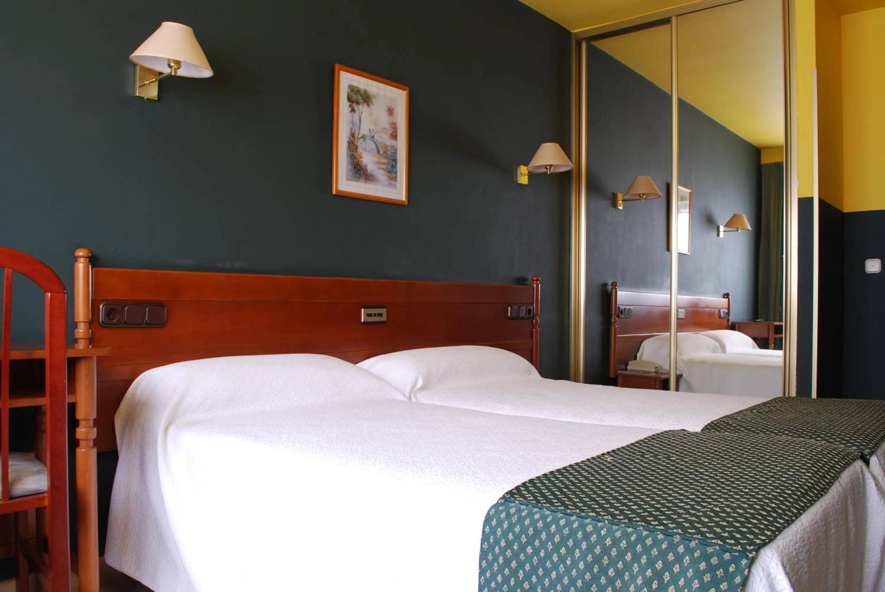 Double or Twin Room in Hotel San Jacobo