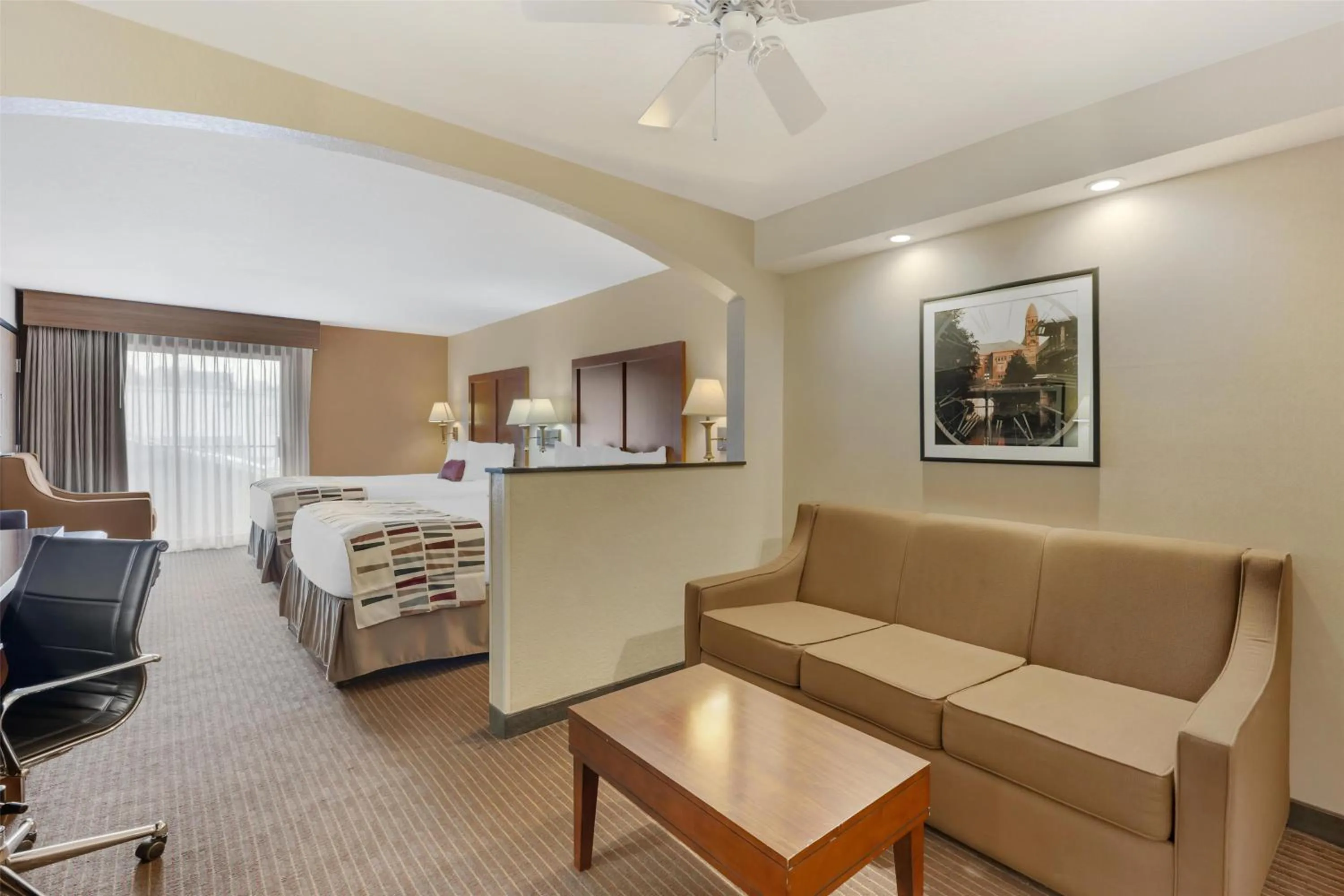 Queen Suite with Two Queen Beds - Non Smoking in Best Western Alamo Suites